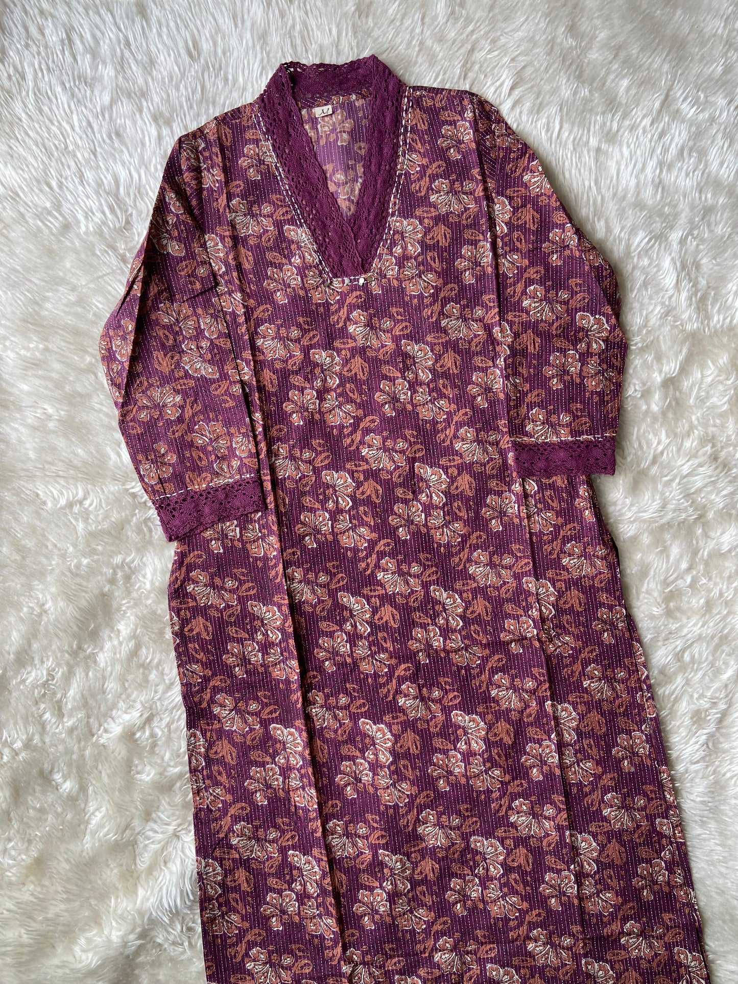 V-Neck Lace Details Kurti