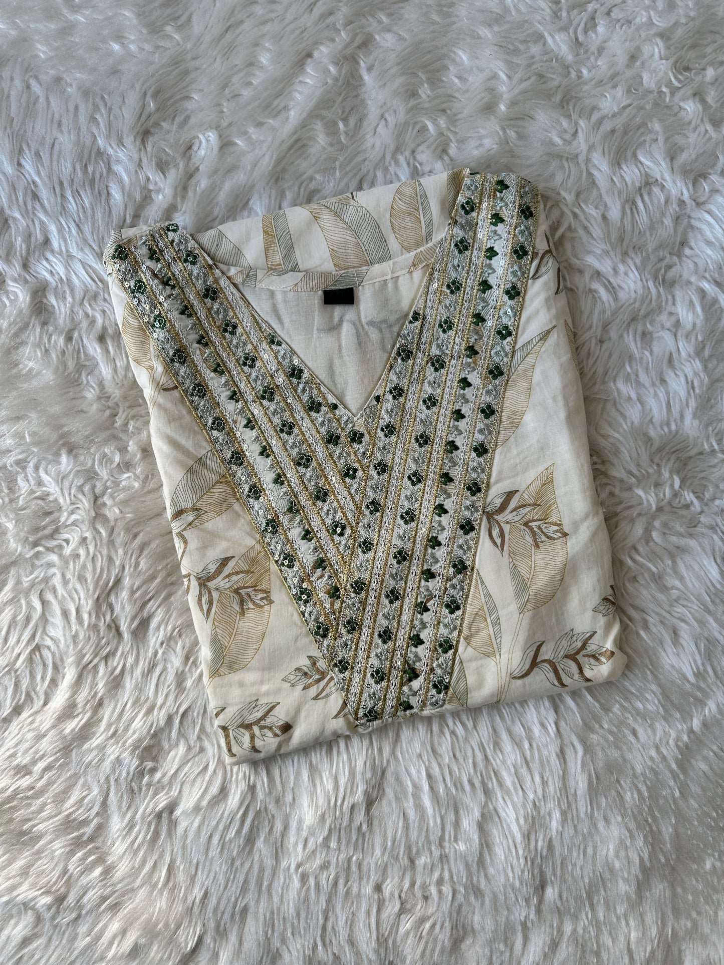 Steal Deal 🚨 Premium Cotton Kurti Pant Dupatta Set