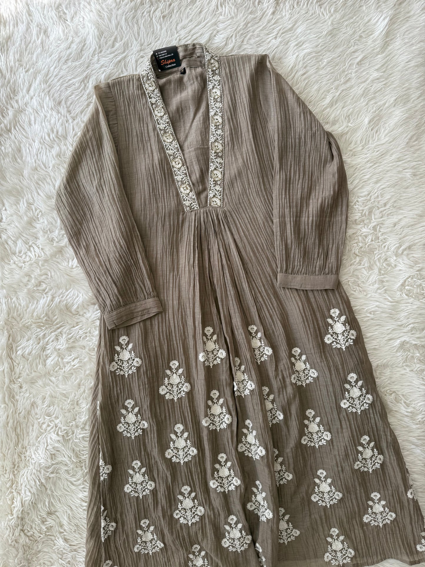 Mul Chanderi Kurti Pant Dupatta Set