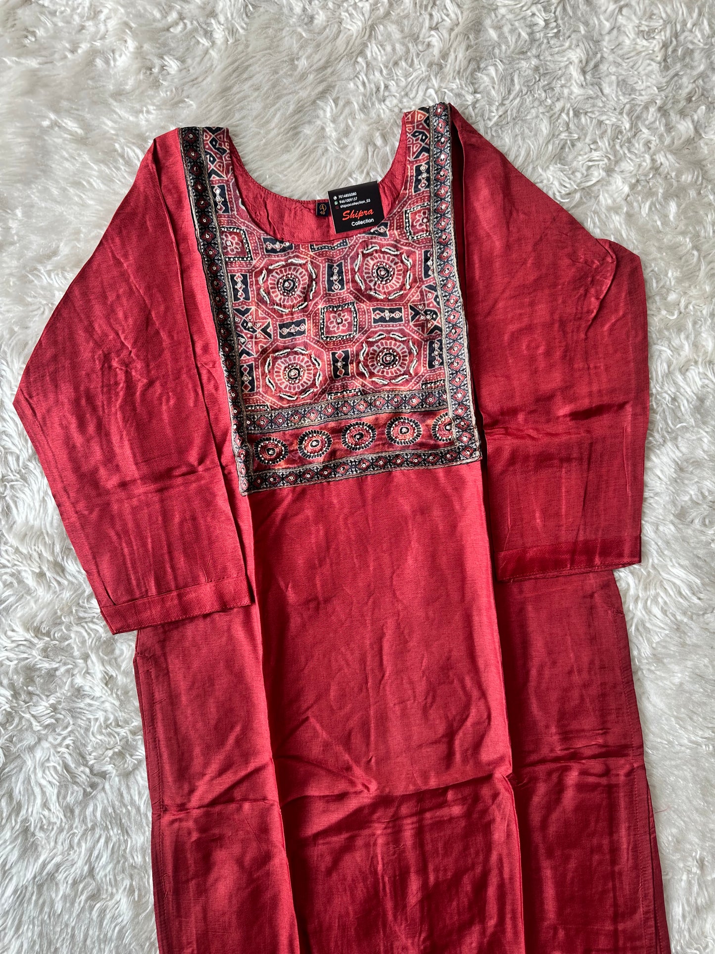 Gazi Silk Kurti Pant Dupatta Set