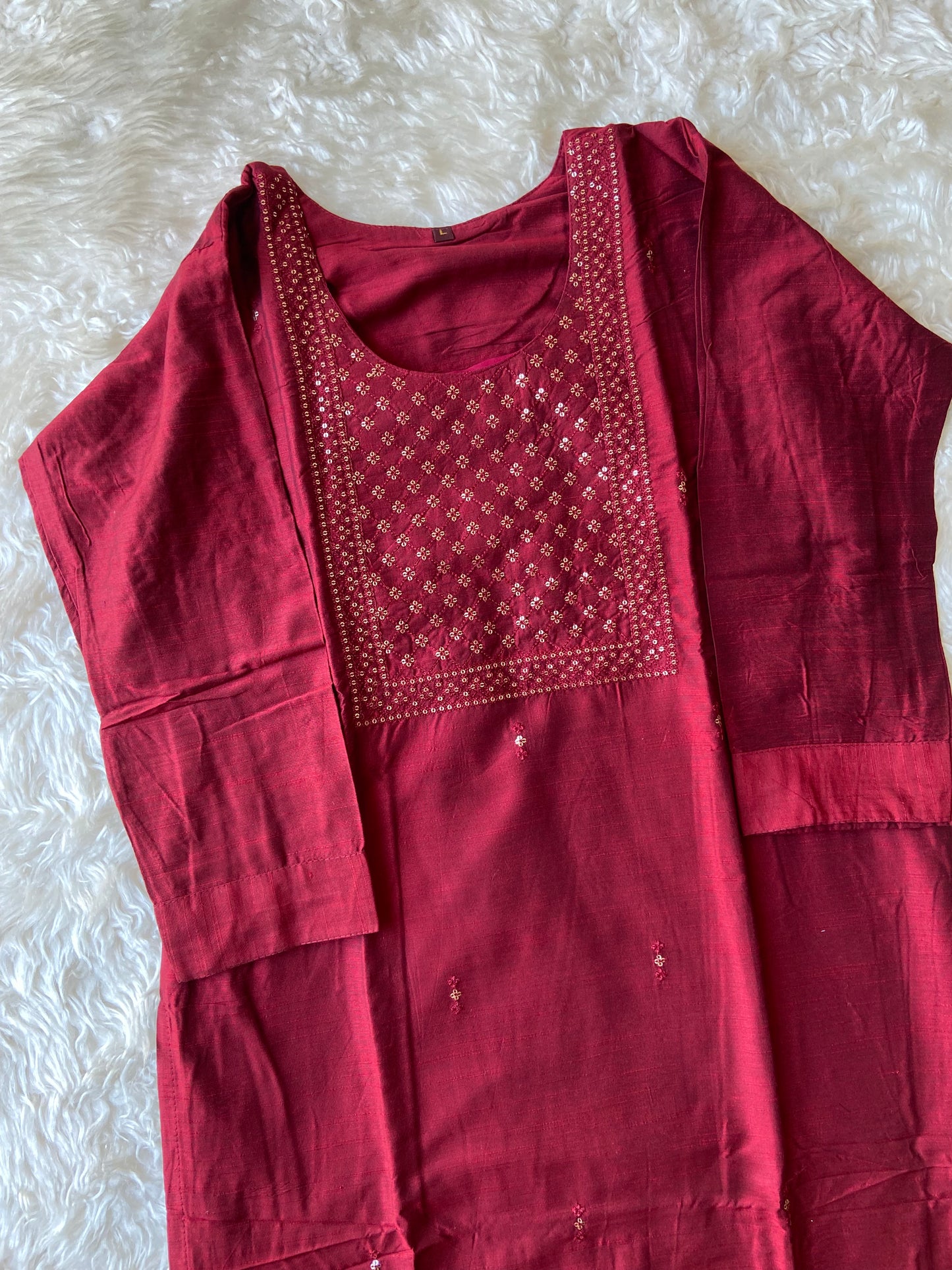 Steal Deal 🚨 Raw Silk Kurti Pant Dupatta Set
