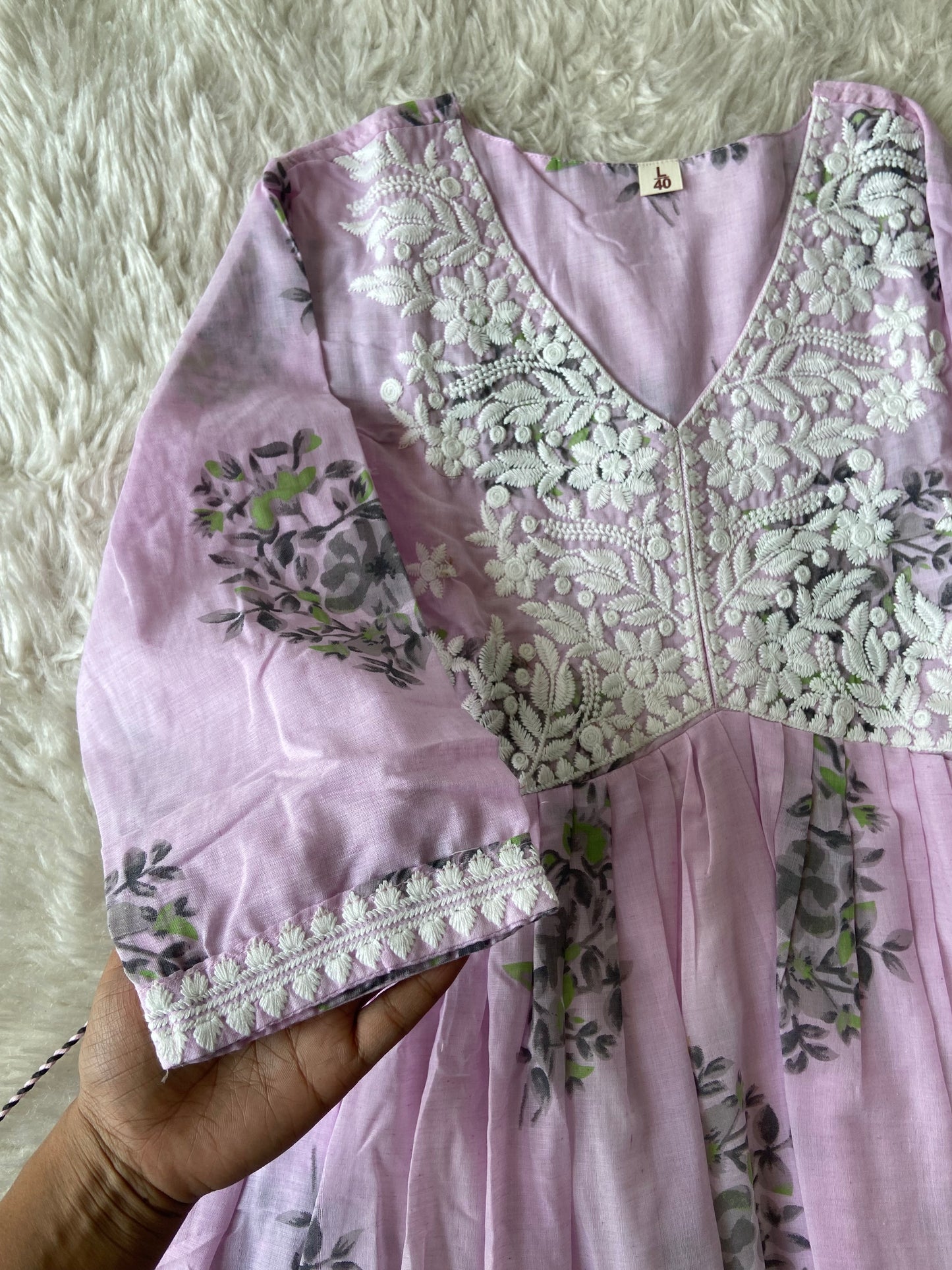 Mul Cotton Thread Work Flare Kurti