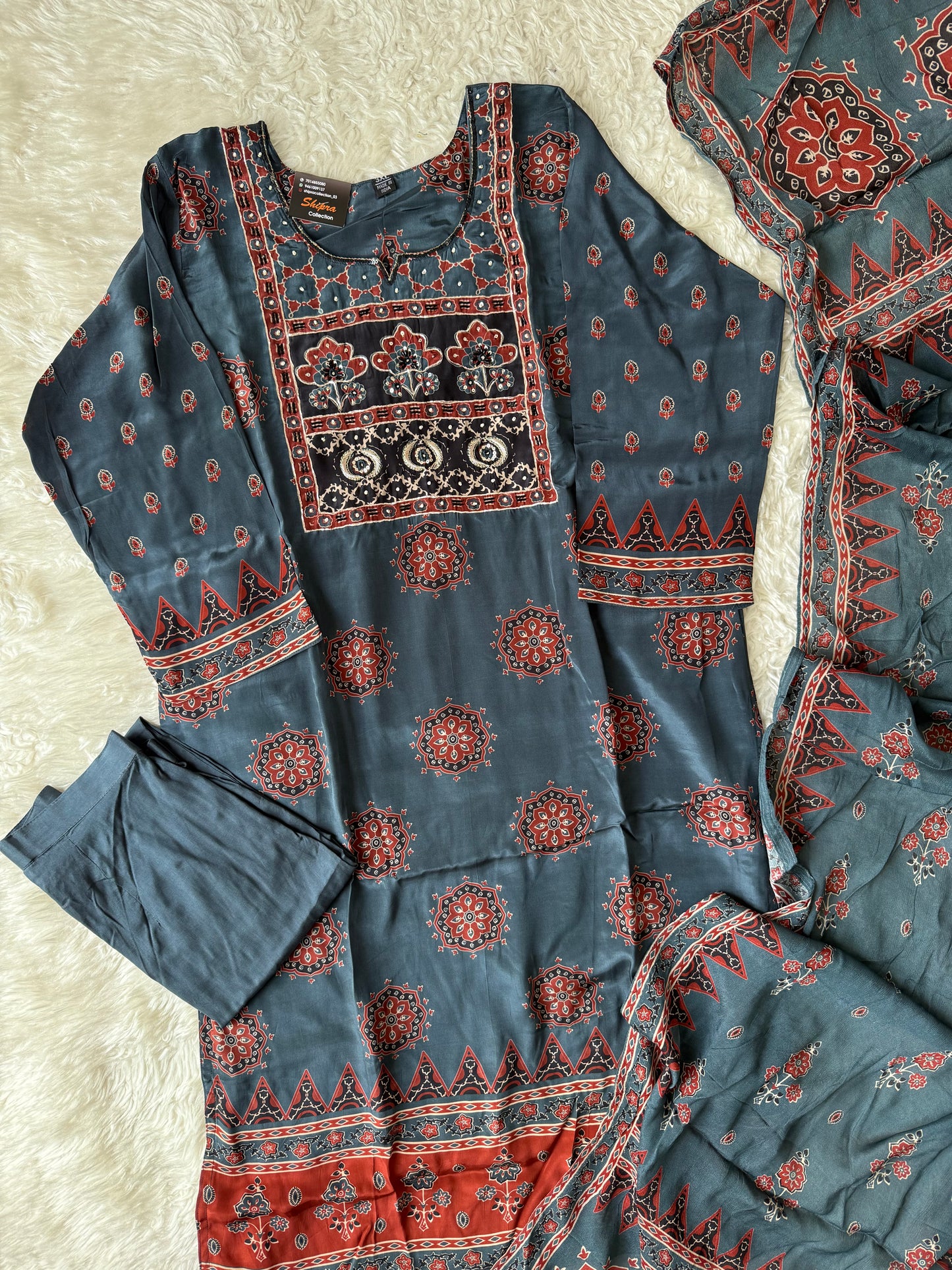 Crepe Silk Kurti Pant Dupatta Set