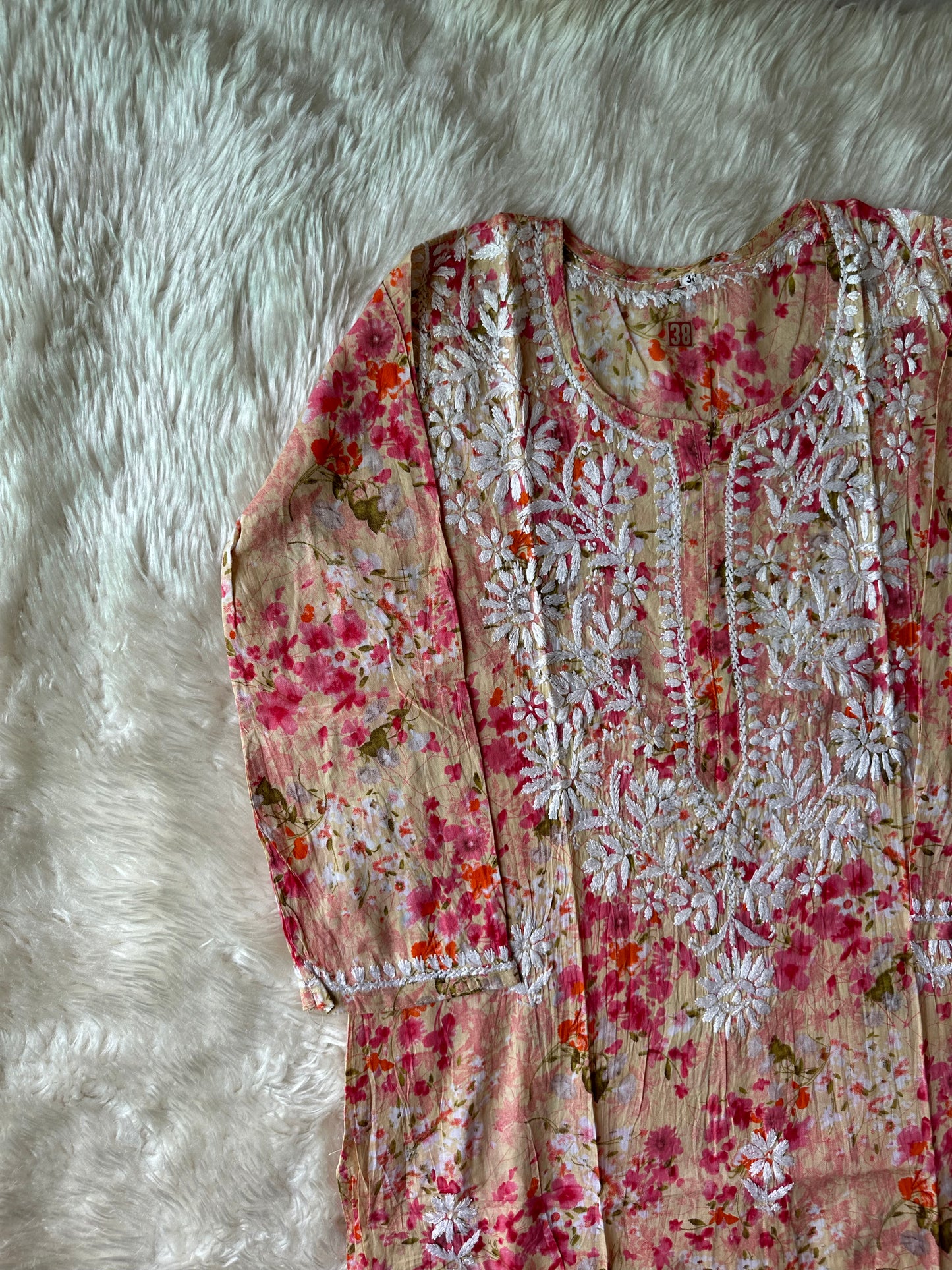 Mul Cotton Chikankari kurti
