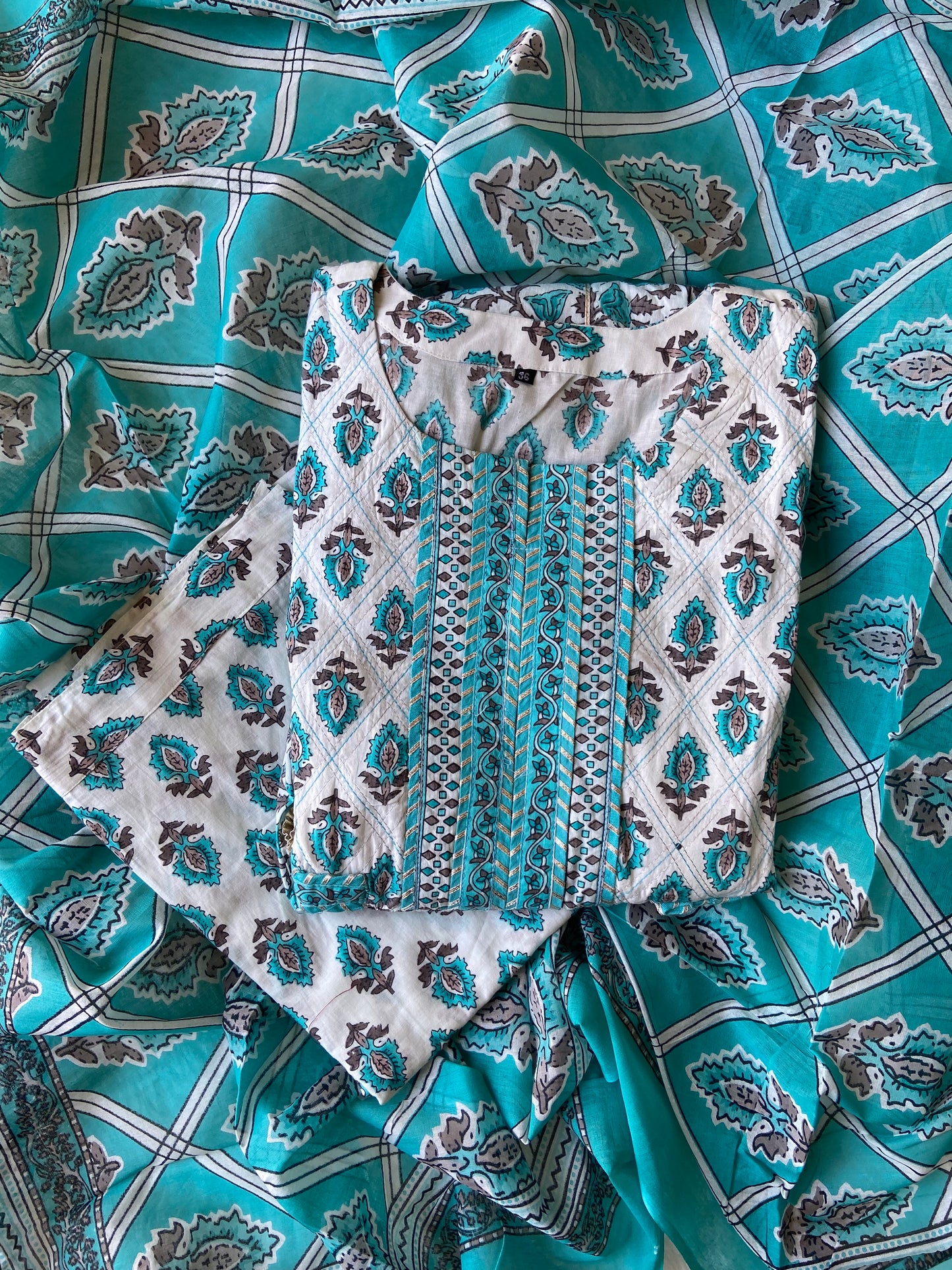 Steal Deal 🚨Premium Cotton Flare Kurti Pant Dupatta Set