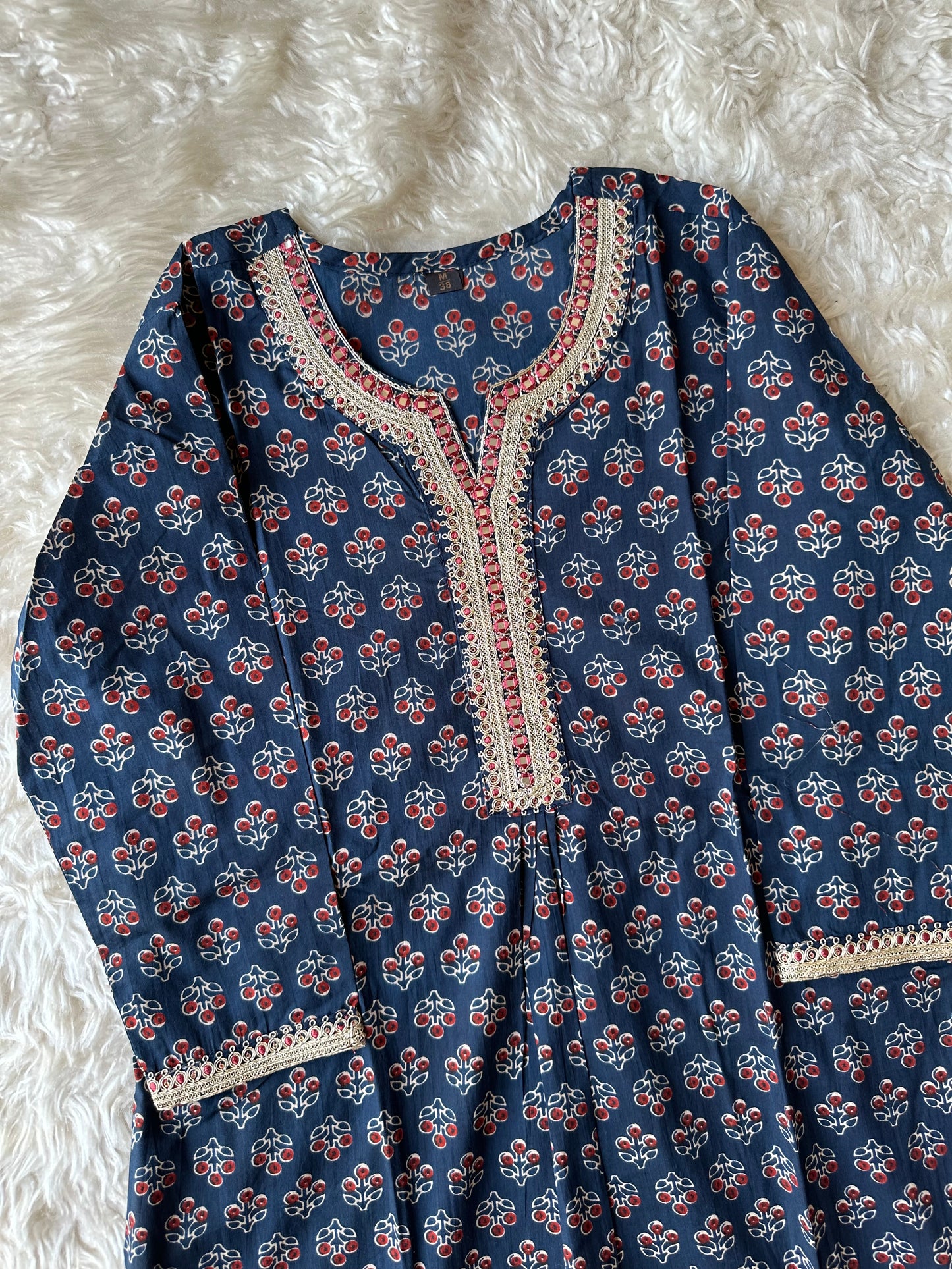 Steal Deal 🚨 Premium Cotton Kurti Pant Dupatta Set