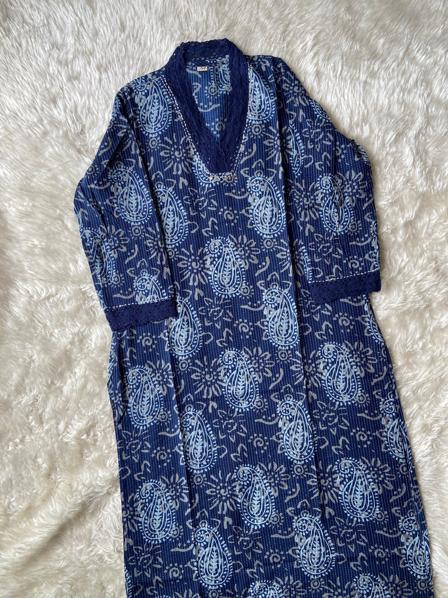 V-Neck Lace Details Kurti