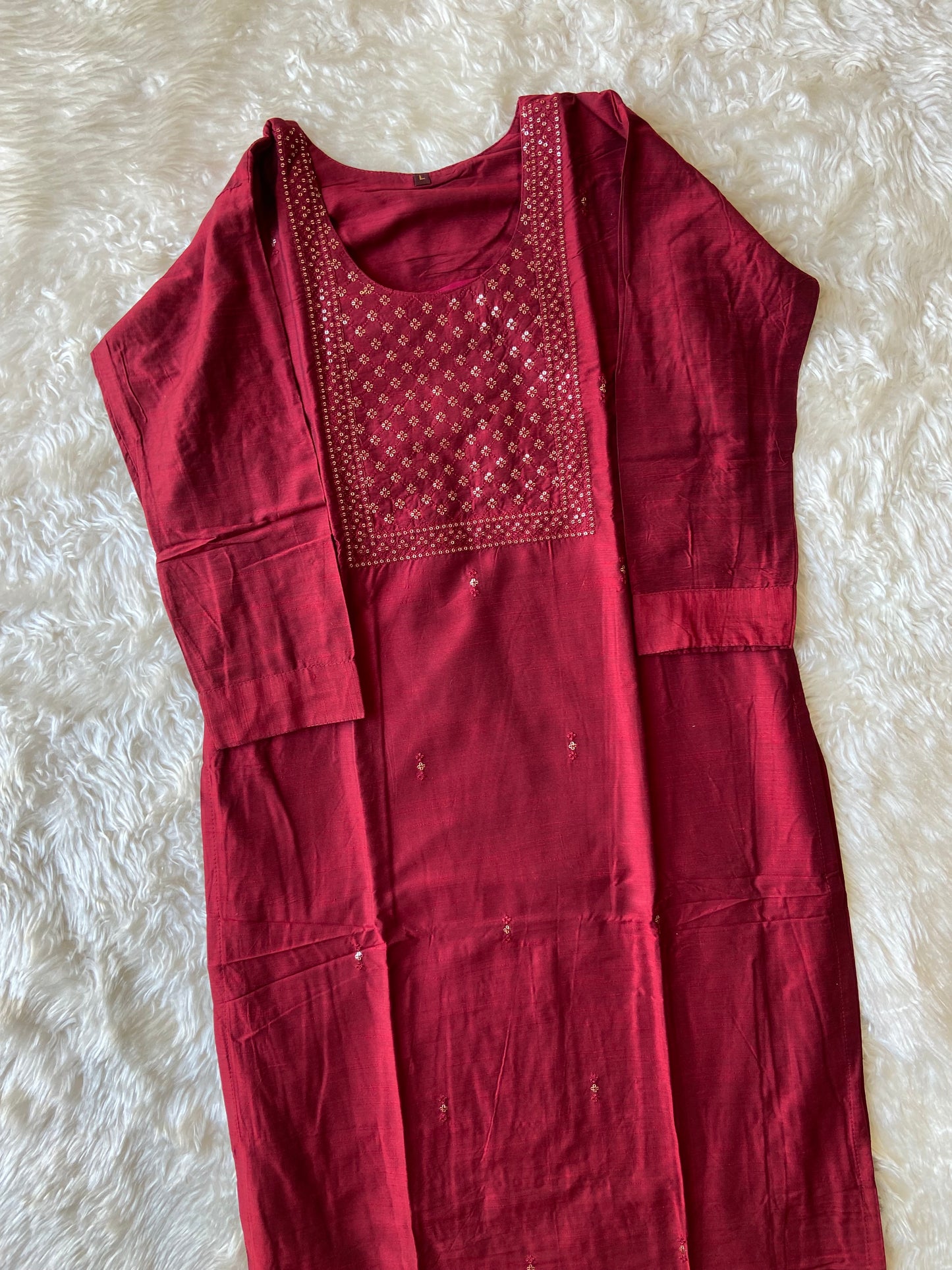 Steal Deal 🚨 Raw Silk Kurti Pant Dupatta Set