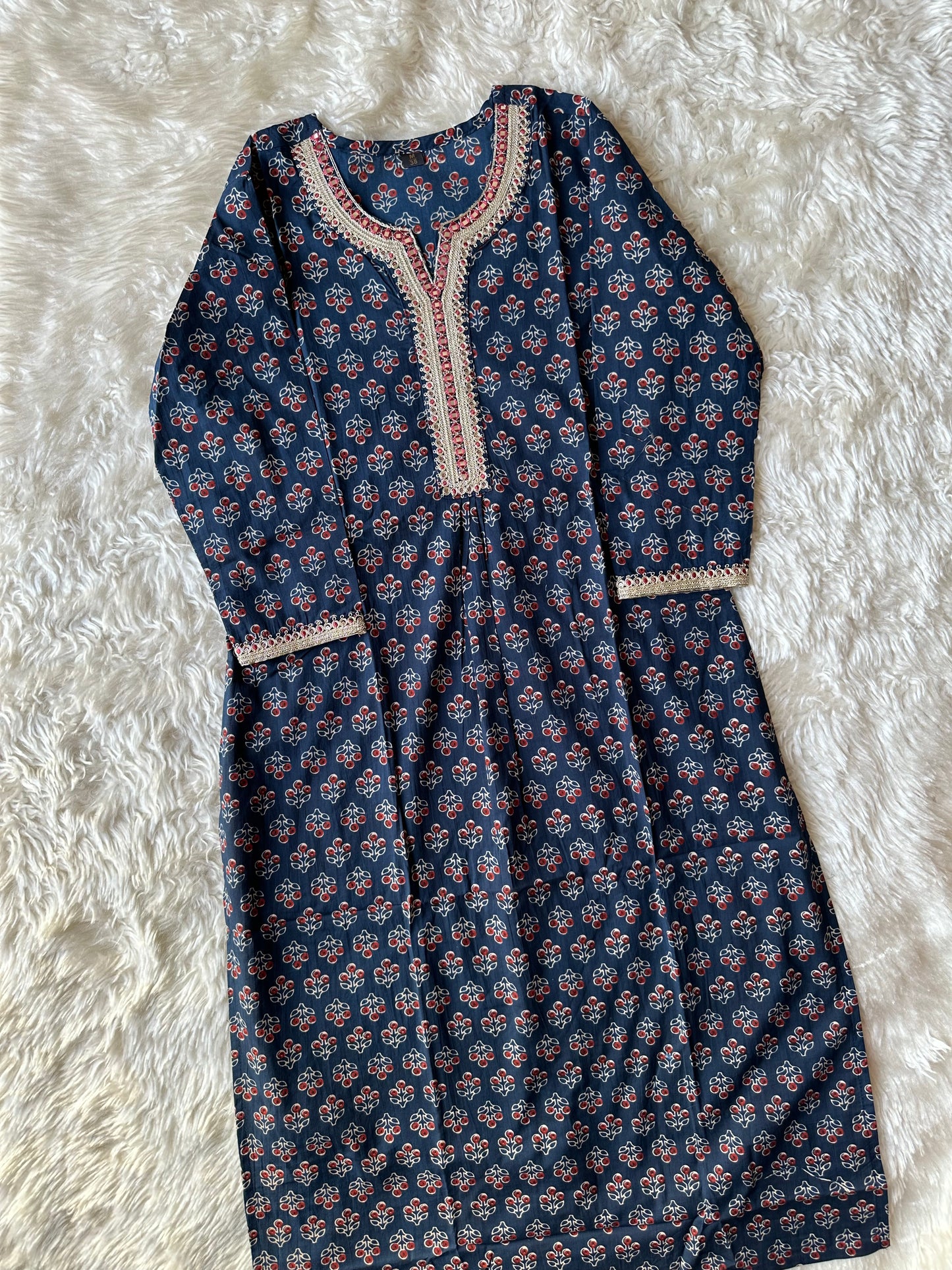 Steal Deal 🚨 Premium Cotton Kurti Pant Dupatta Set