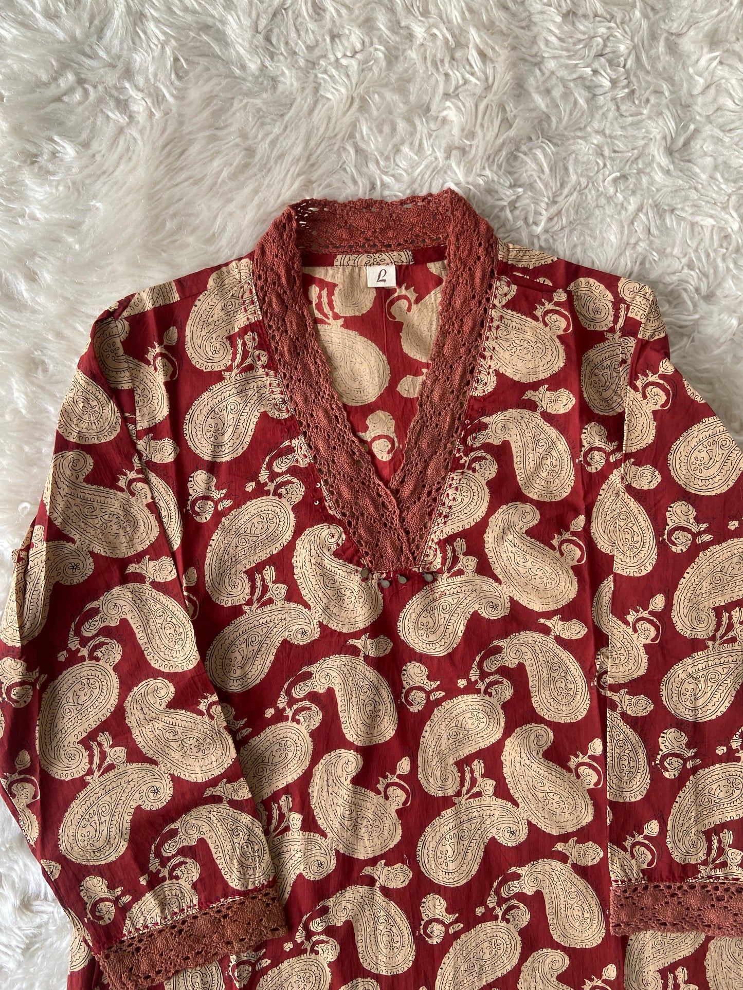 V-Neck Lace Details Kurti