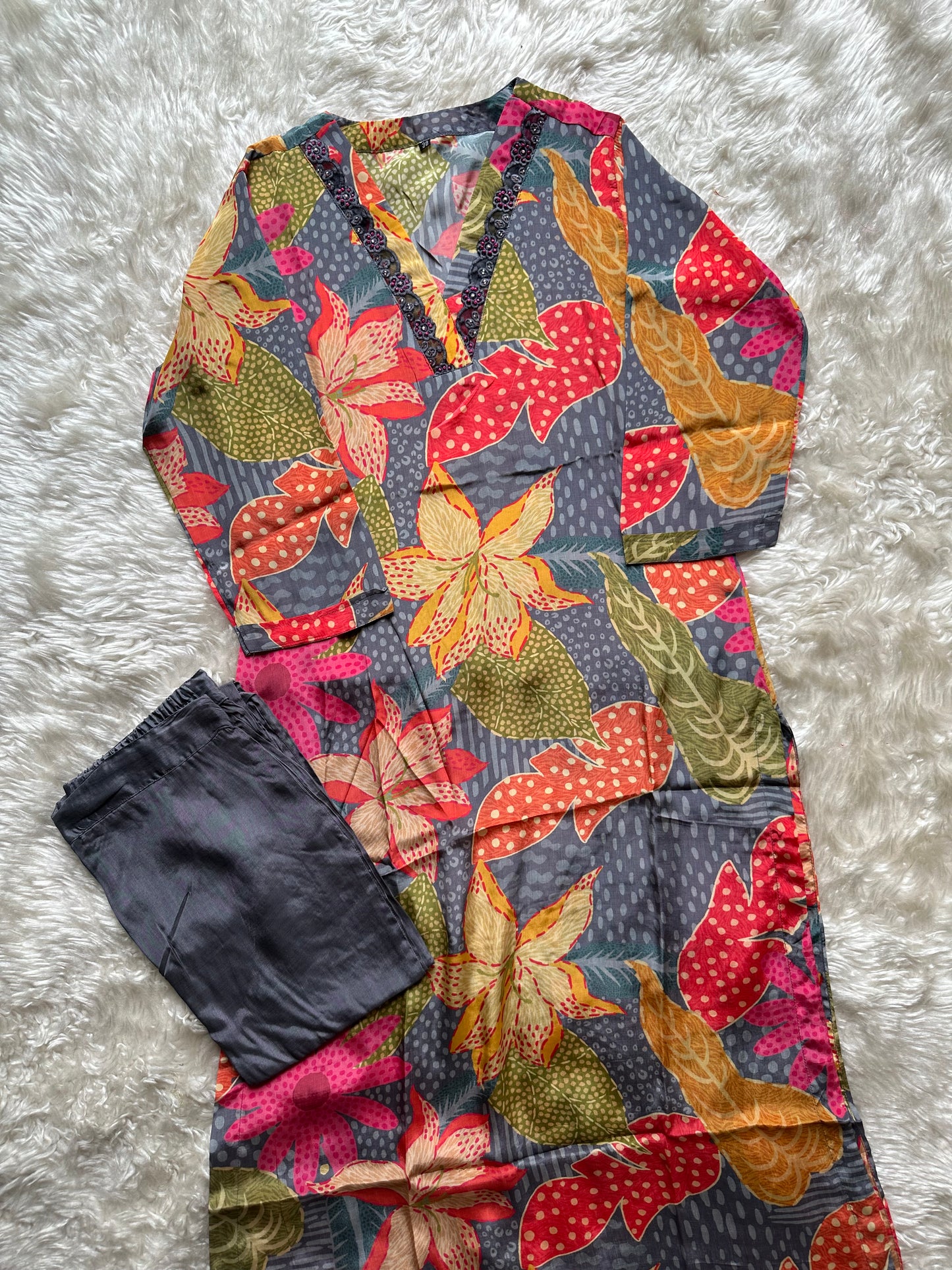 Crepe Silk Kurti Pant Set
