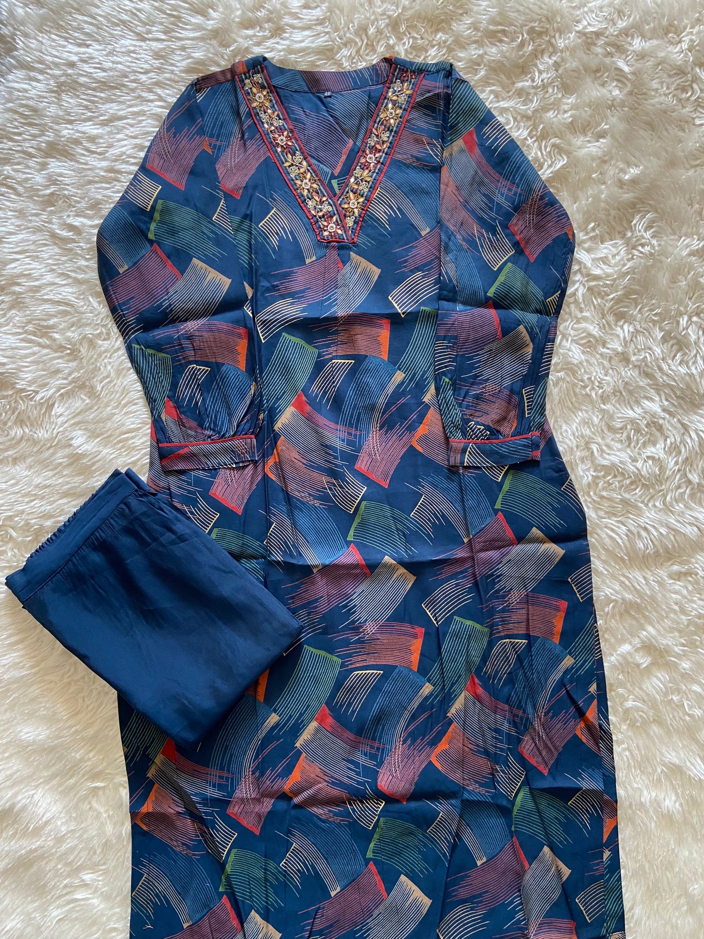 Stock Clearance 🚨 Pure Muslin Silk Kurti Pant Set