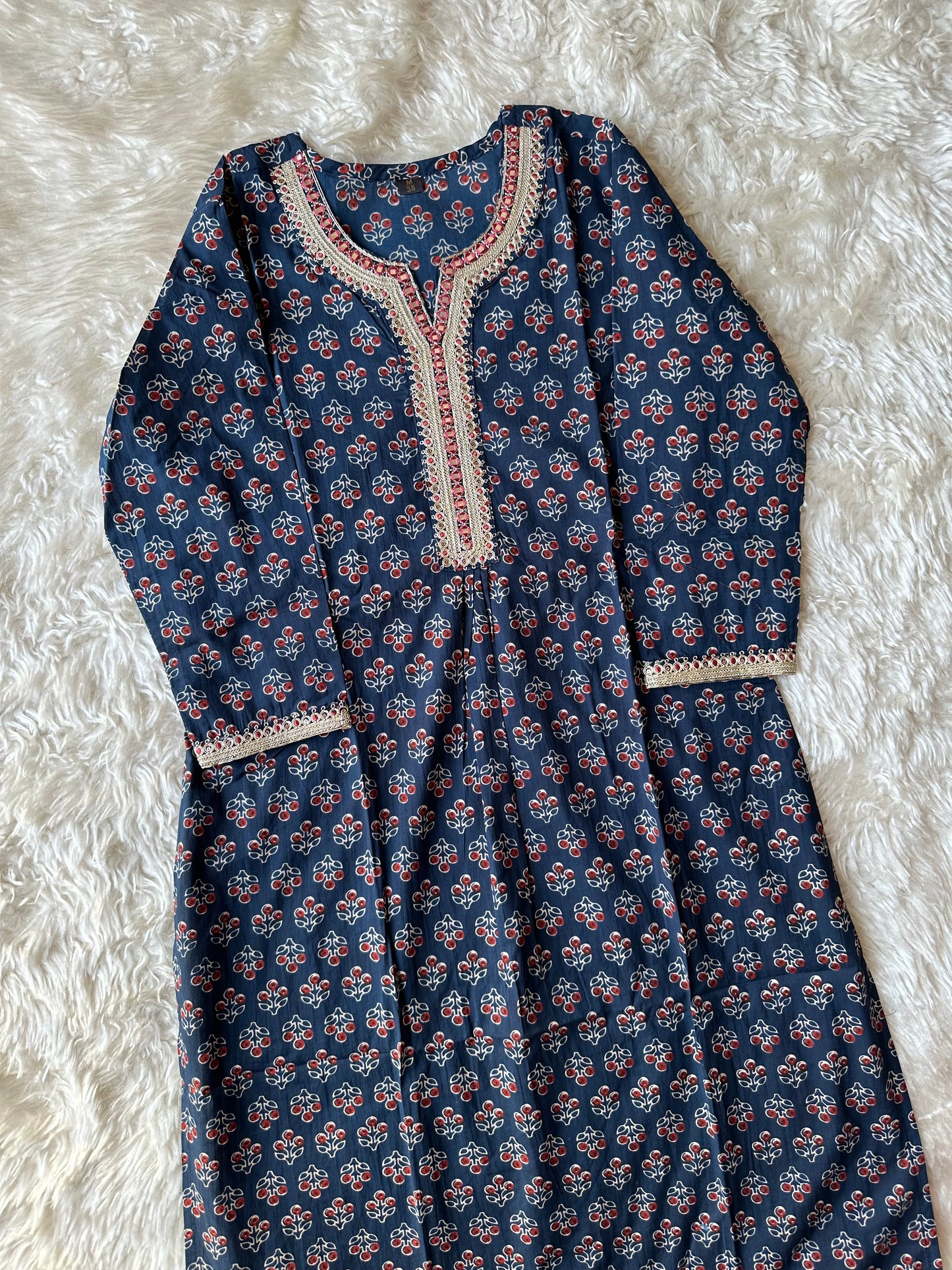 Steal Deal 🚨 Premium Cotton Kurti Pant Dupatta Set