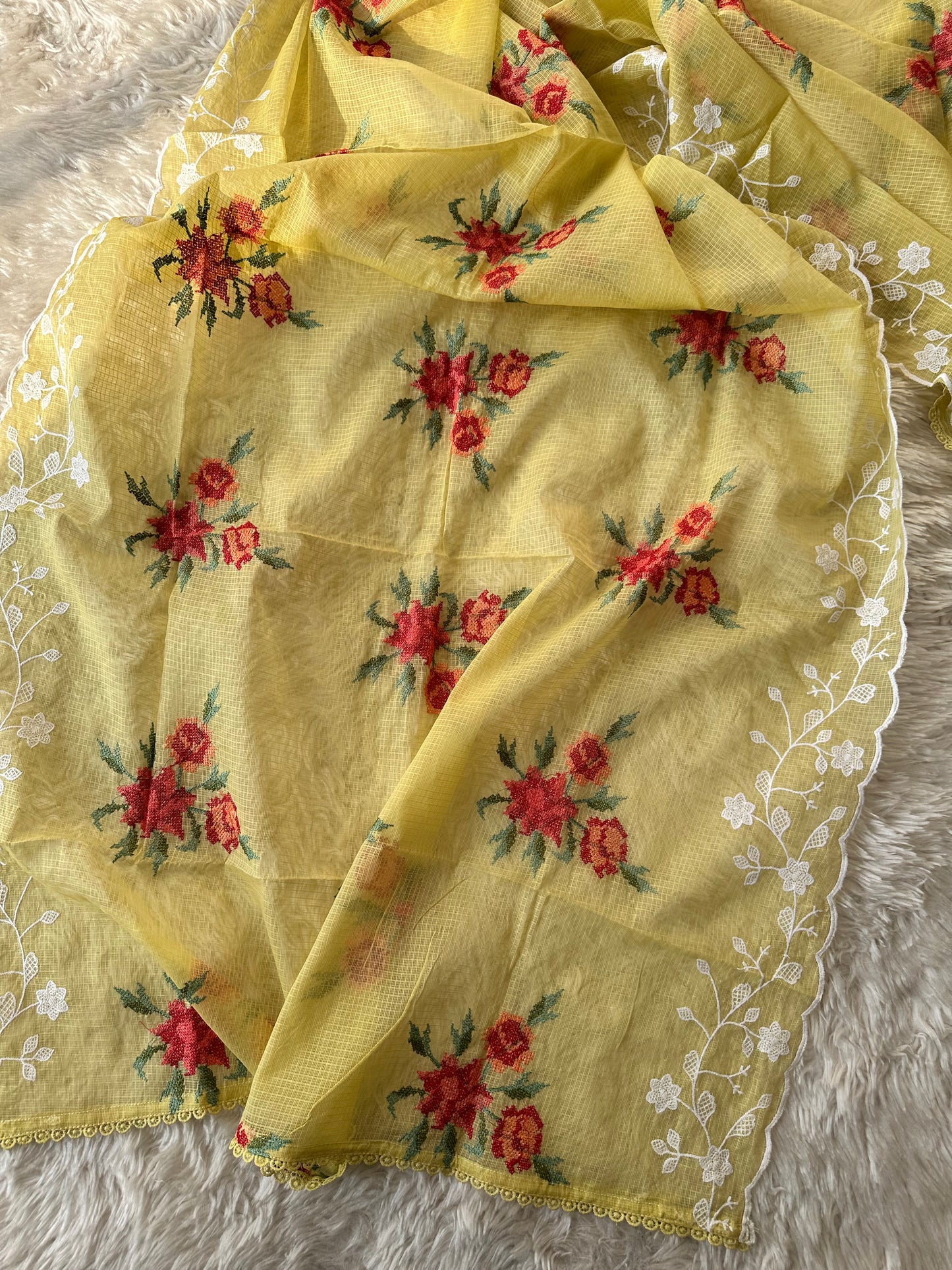 Doriya Love Kurti Pant Paired With Mati Dupatta Set
