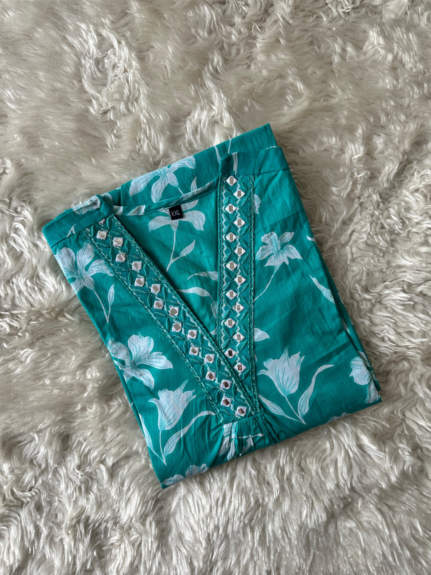 Stock Clearance 🚨
Favourite FLARE Kurti