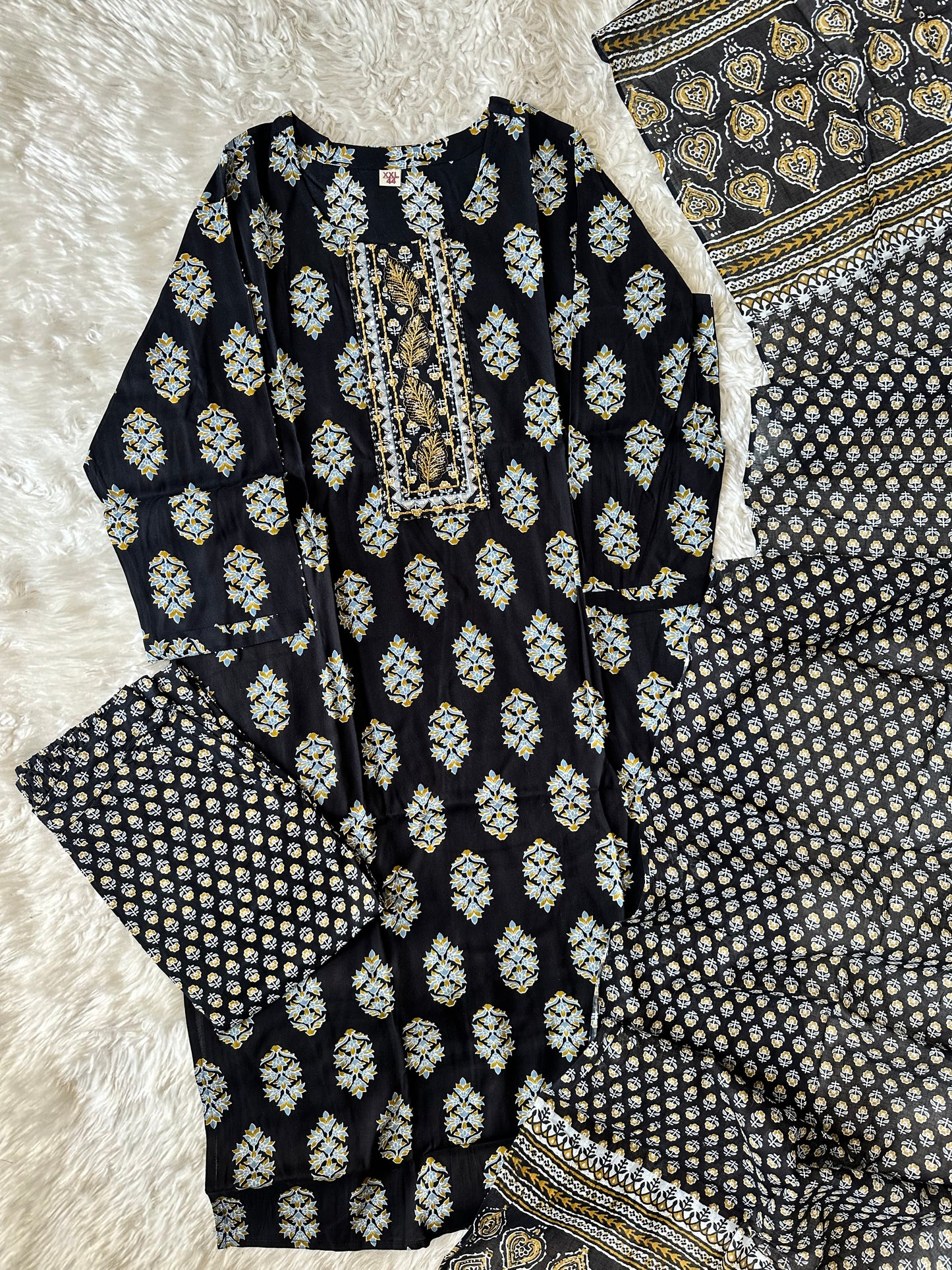Rayon Kurti Pant Dupatta Set