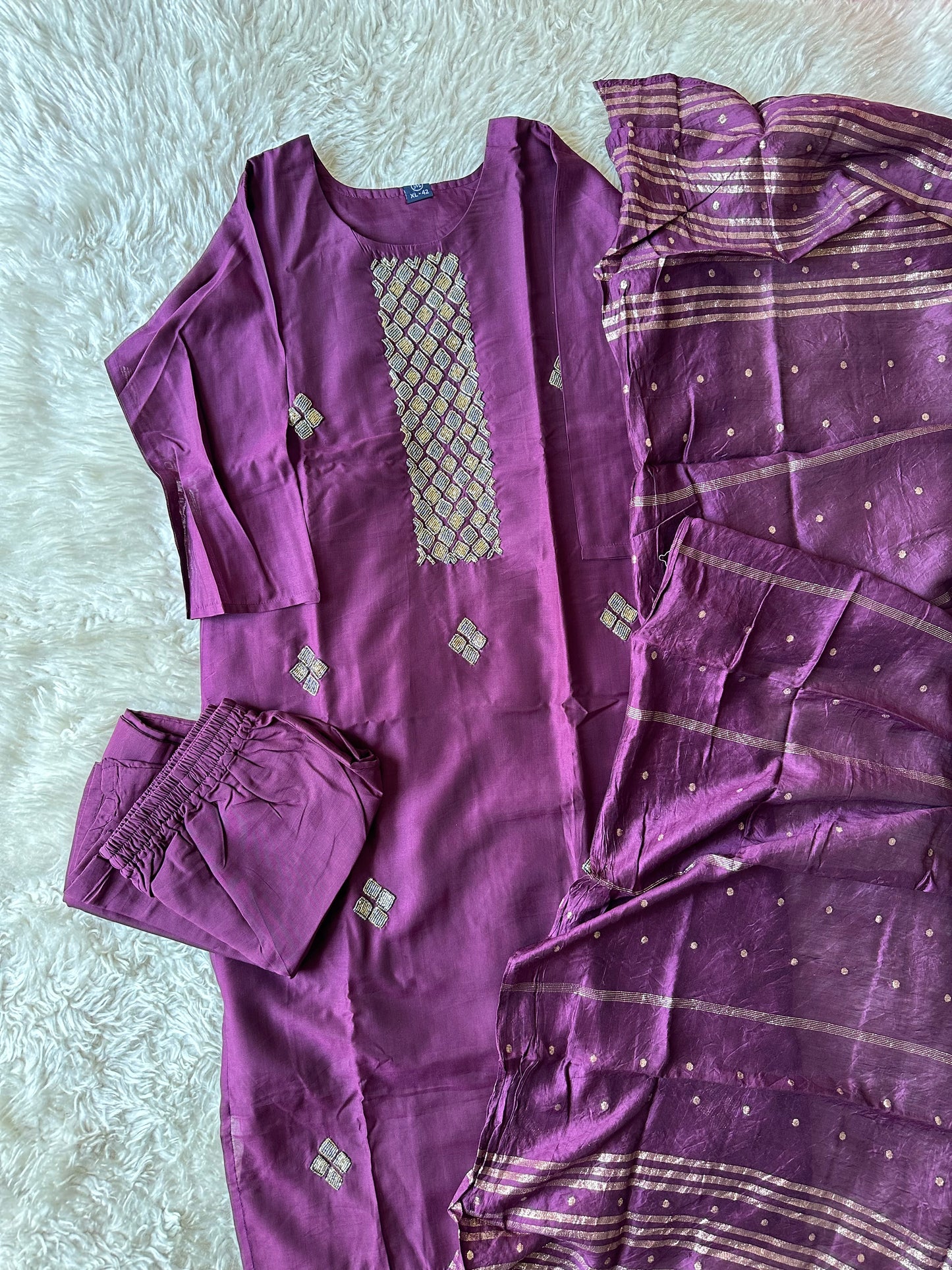 Roman Silk Kurti Pant Dupatta Set