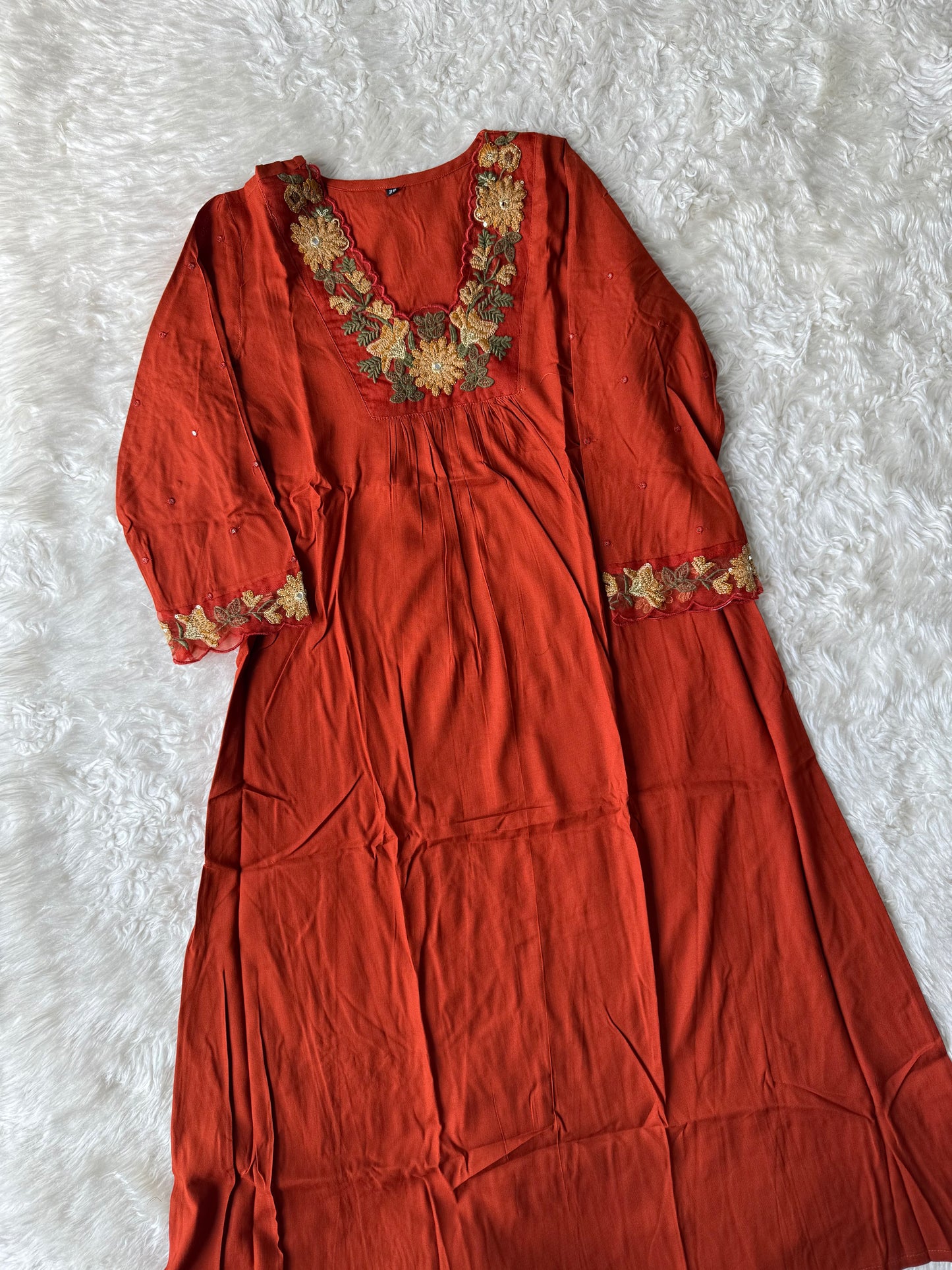 Rayon Kurti Pant Dupatta Set