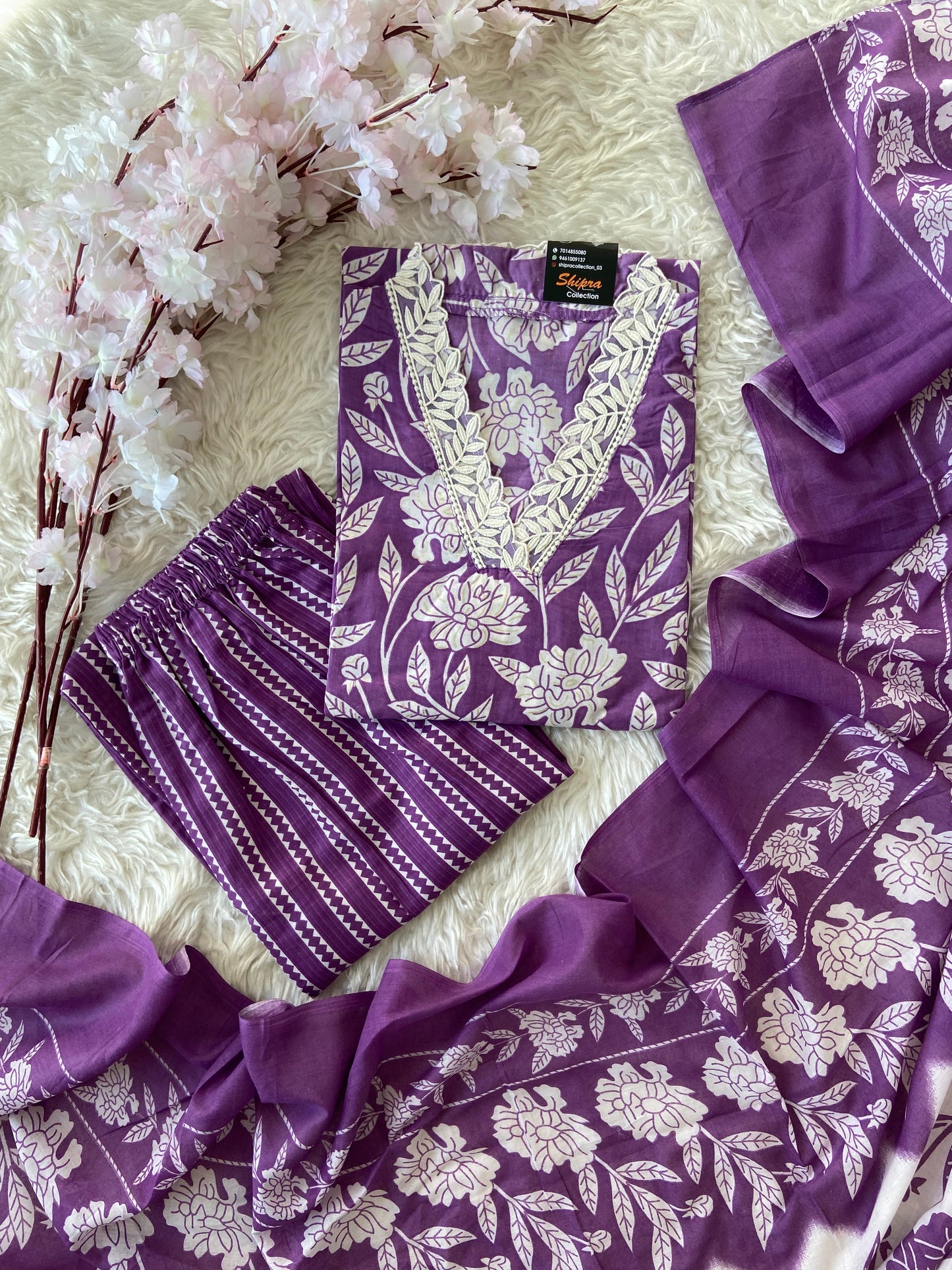 Lace Details Kurti Pant Dupatta Set