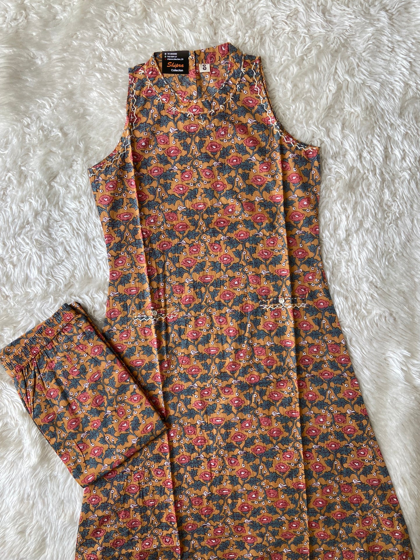 Pure Cotton Sleeveless Kurti Pant Set