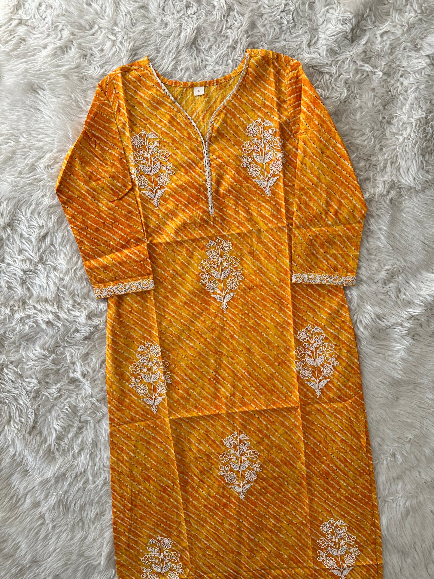 Premium Cotton Lehariya Thread Work Kurti