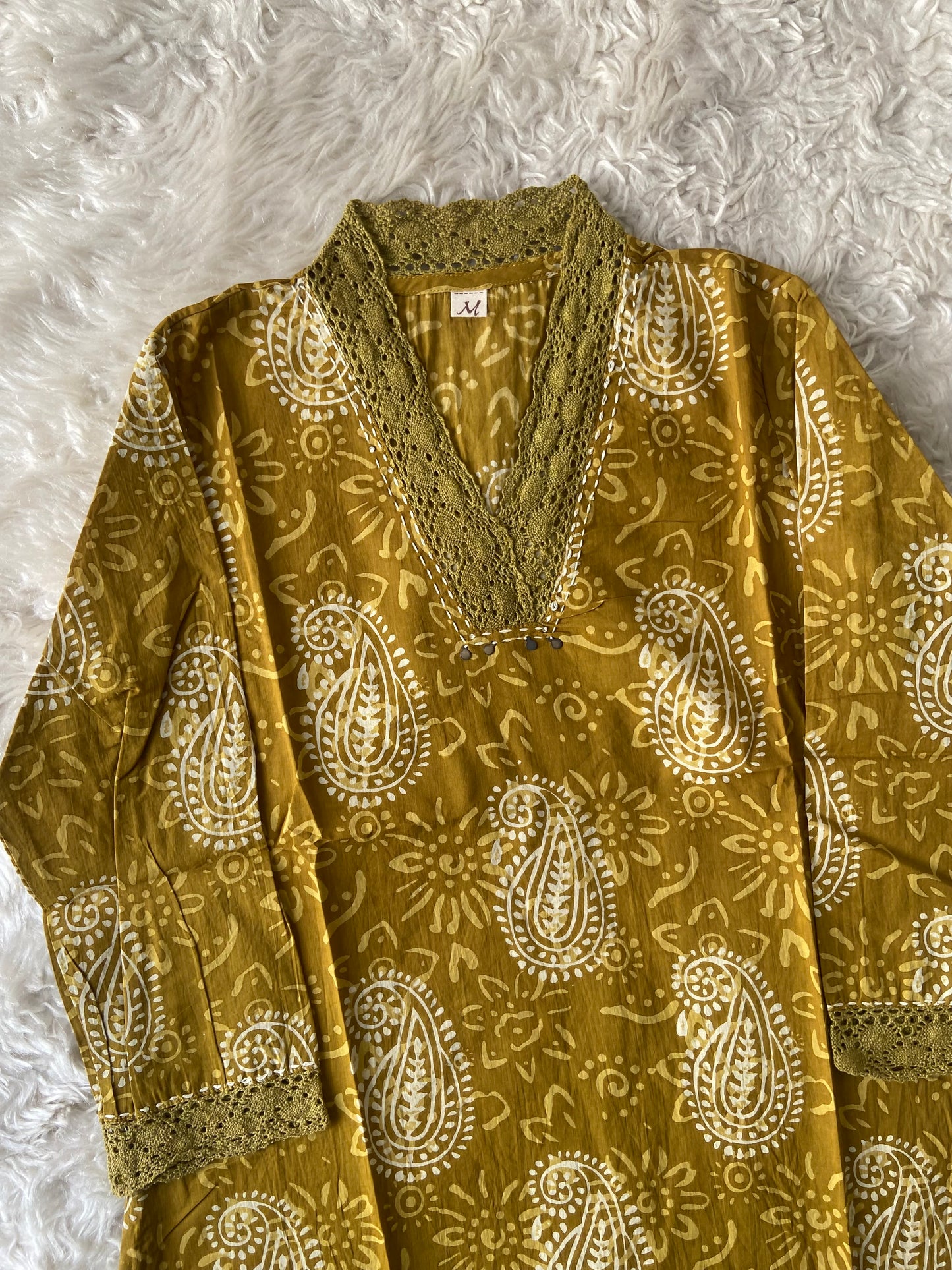 V-Neck Lace Details Kurti