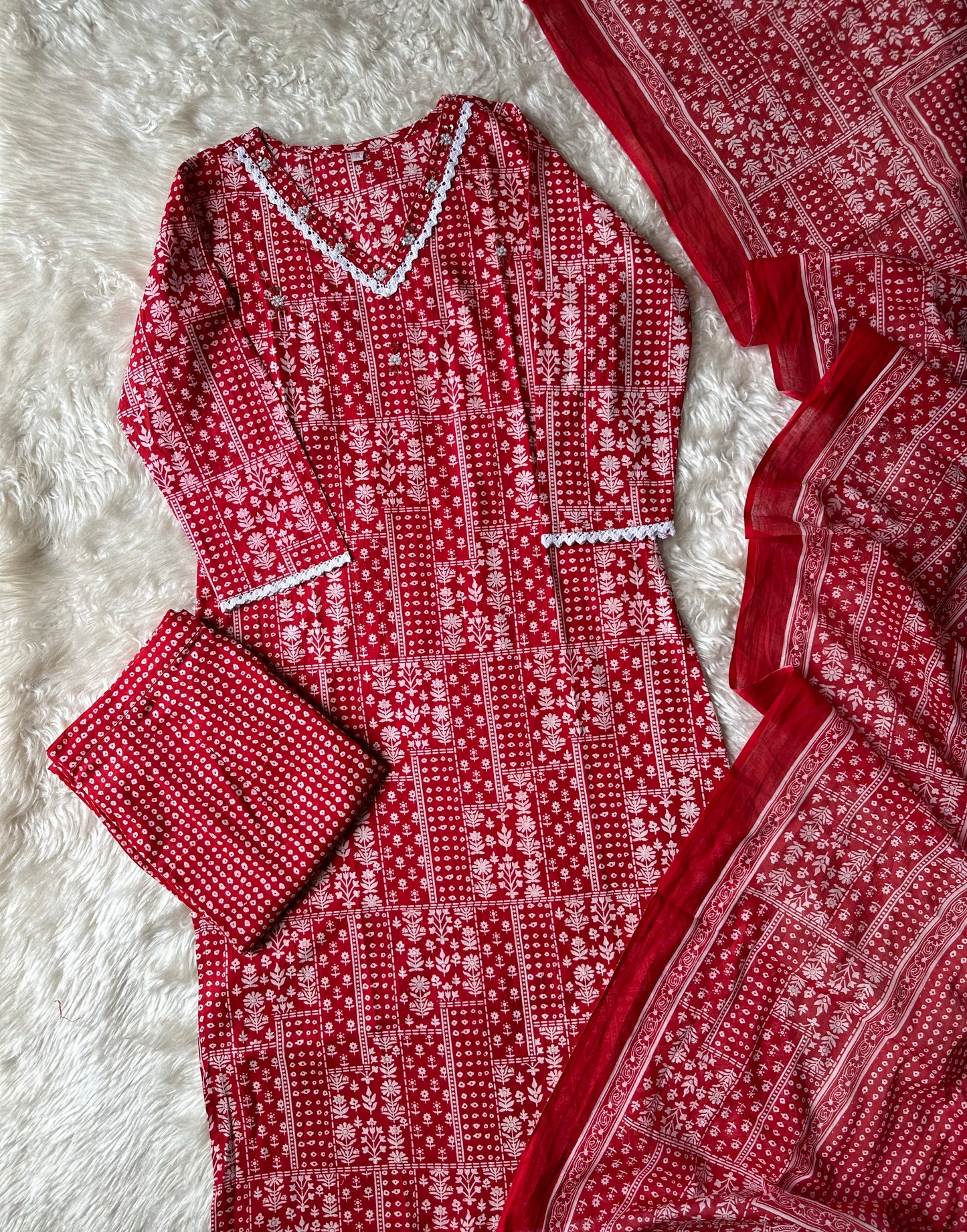 Deal Of the Day β
Premium Cotton Rani Pink π Set