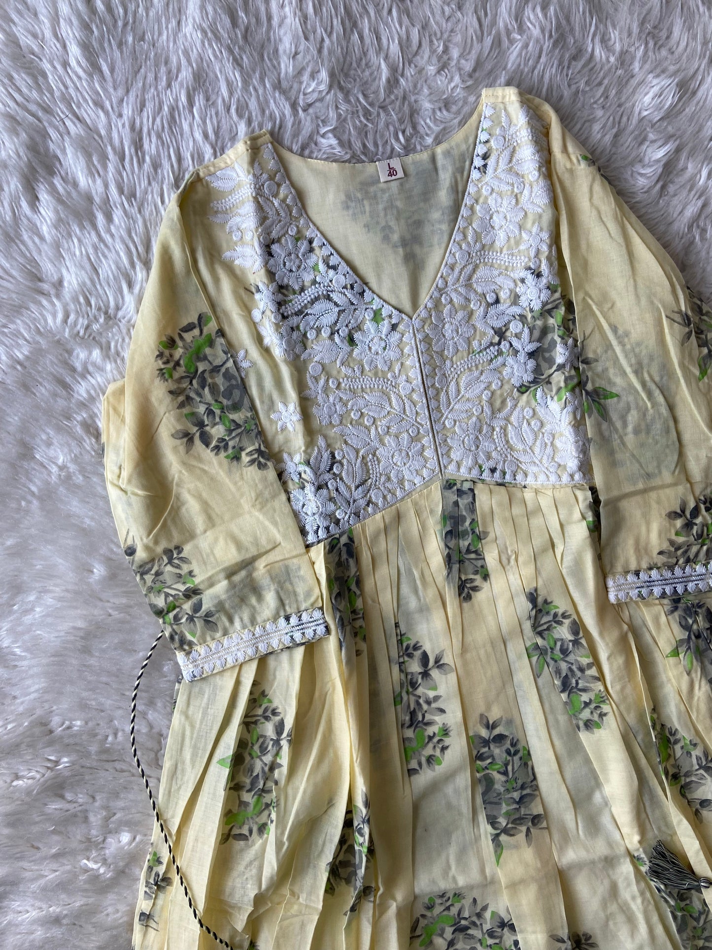 Mul Cotton Thread Work Flare Kurti
