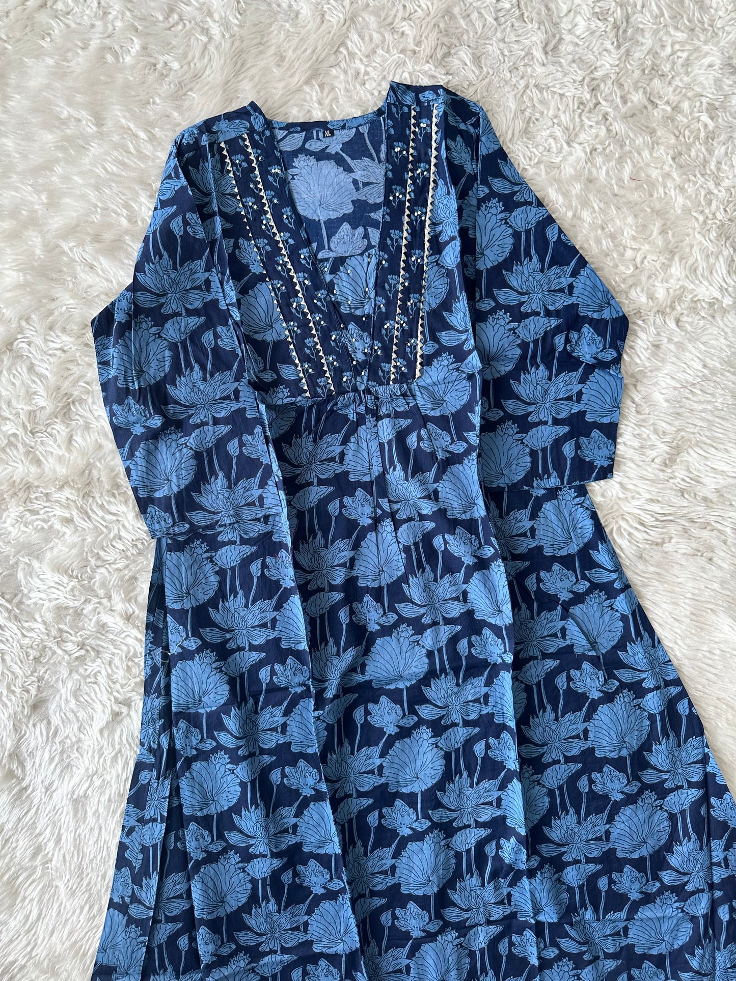 Stock Clearance 🚨
Favourite FLARE Kurti