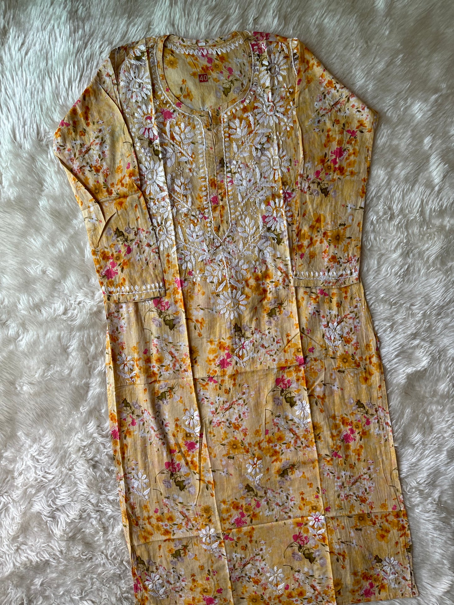 Mul Cotton Chikankari kurti