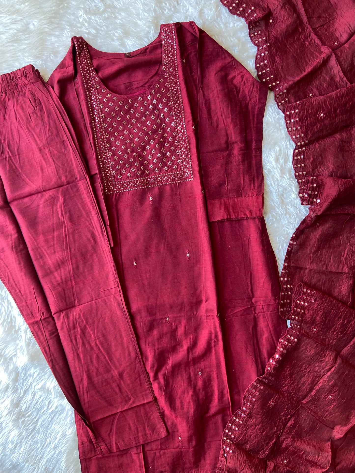 Steal Deal 🚨 Raw Silk Kurti Pant Dupatta Set