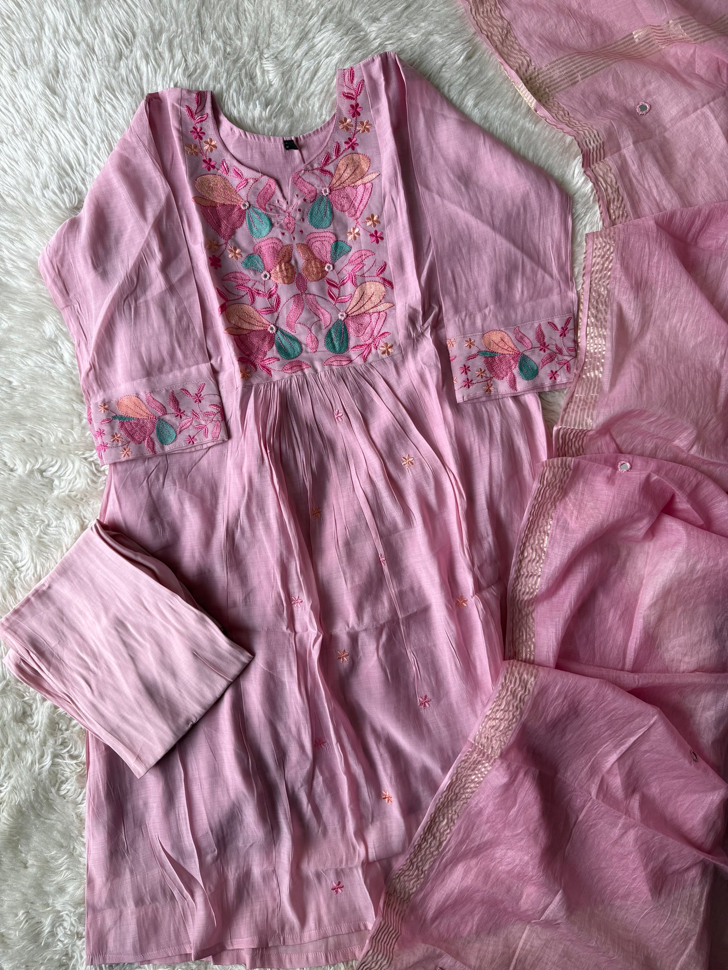 Mul Chanderi Kurti Pant Dupatta Set