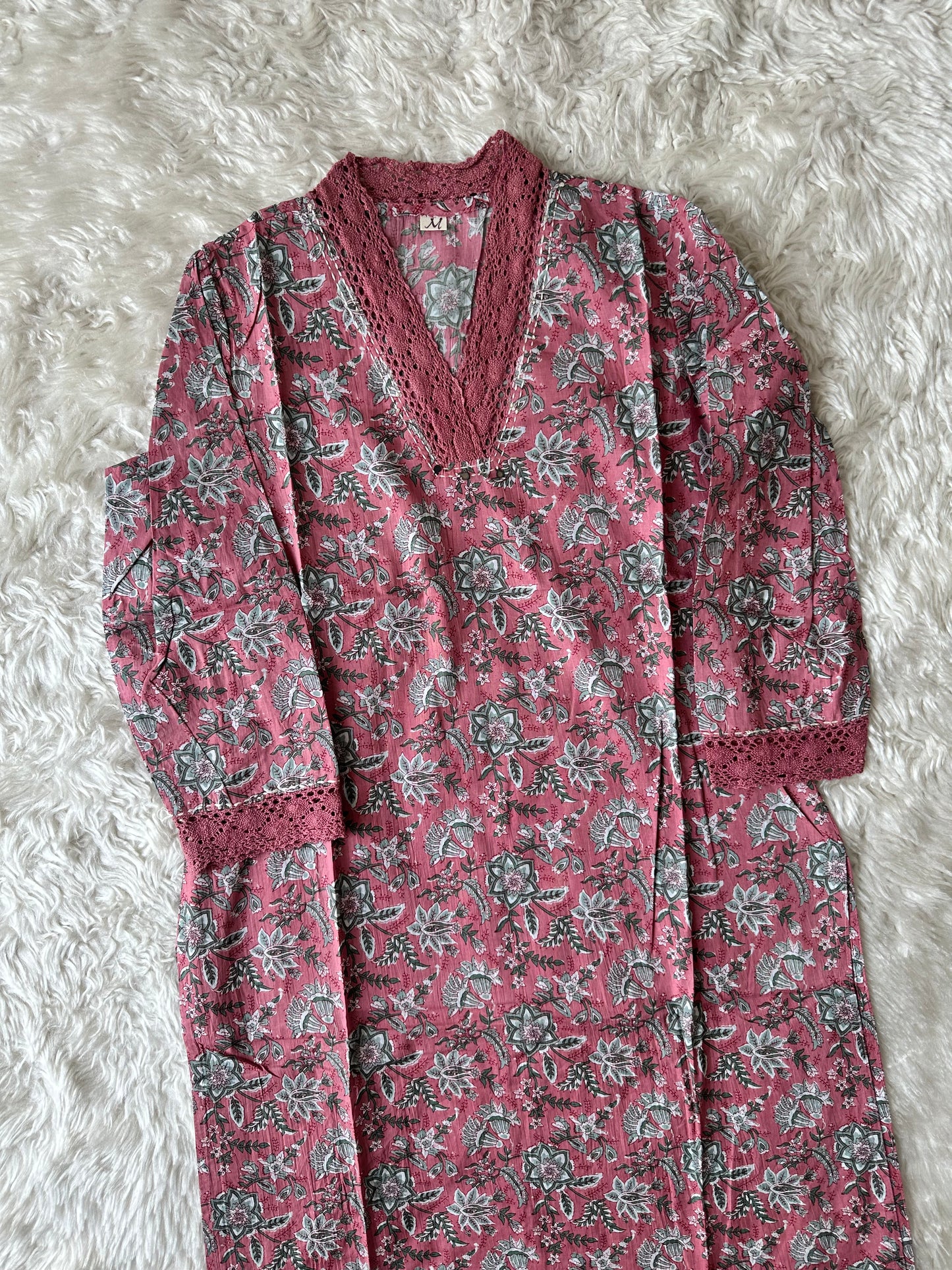 V-Neck Lace Details Kurti