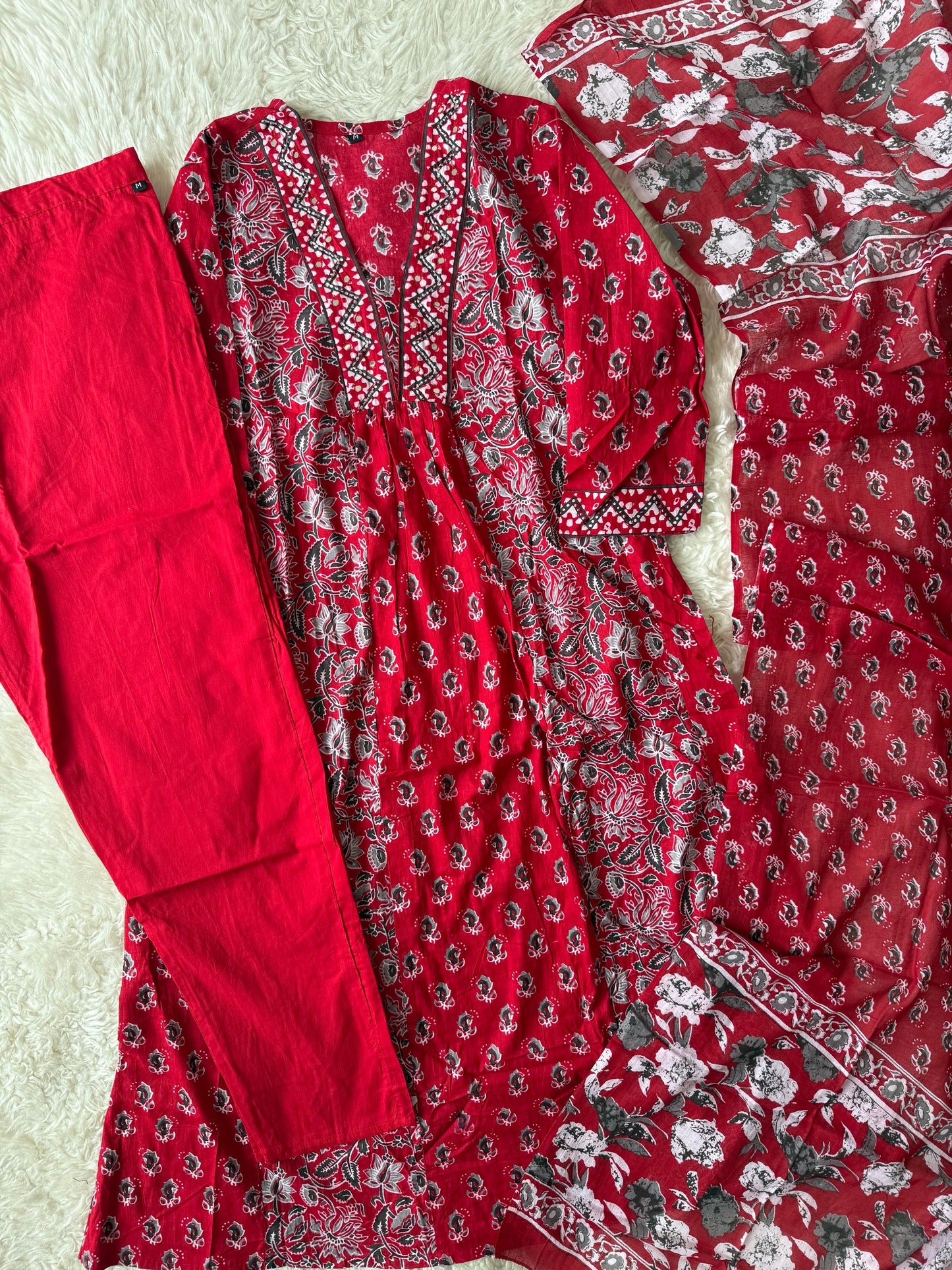 Budget Friendly Kurti Pant Dupatta Set