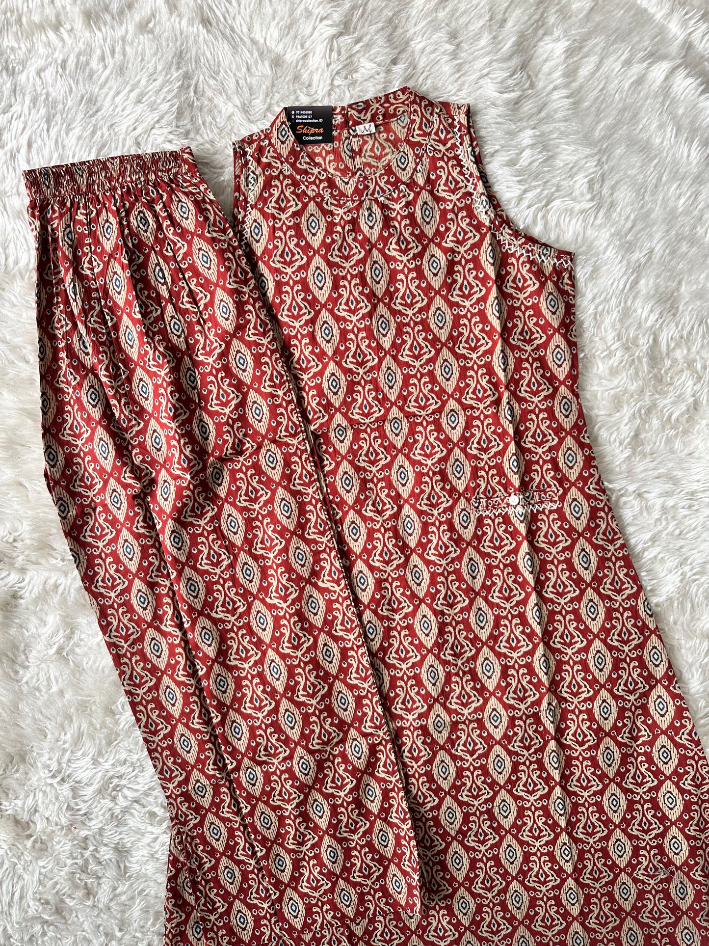 Pure Cotton Sleeveless Kurti Pant Set