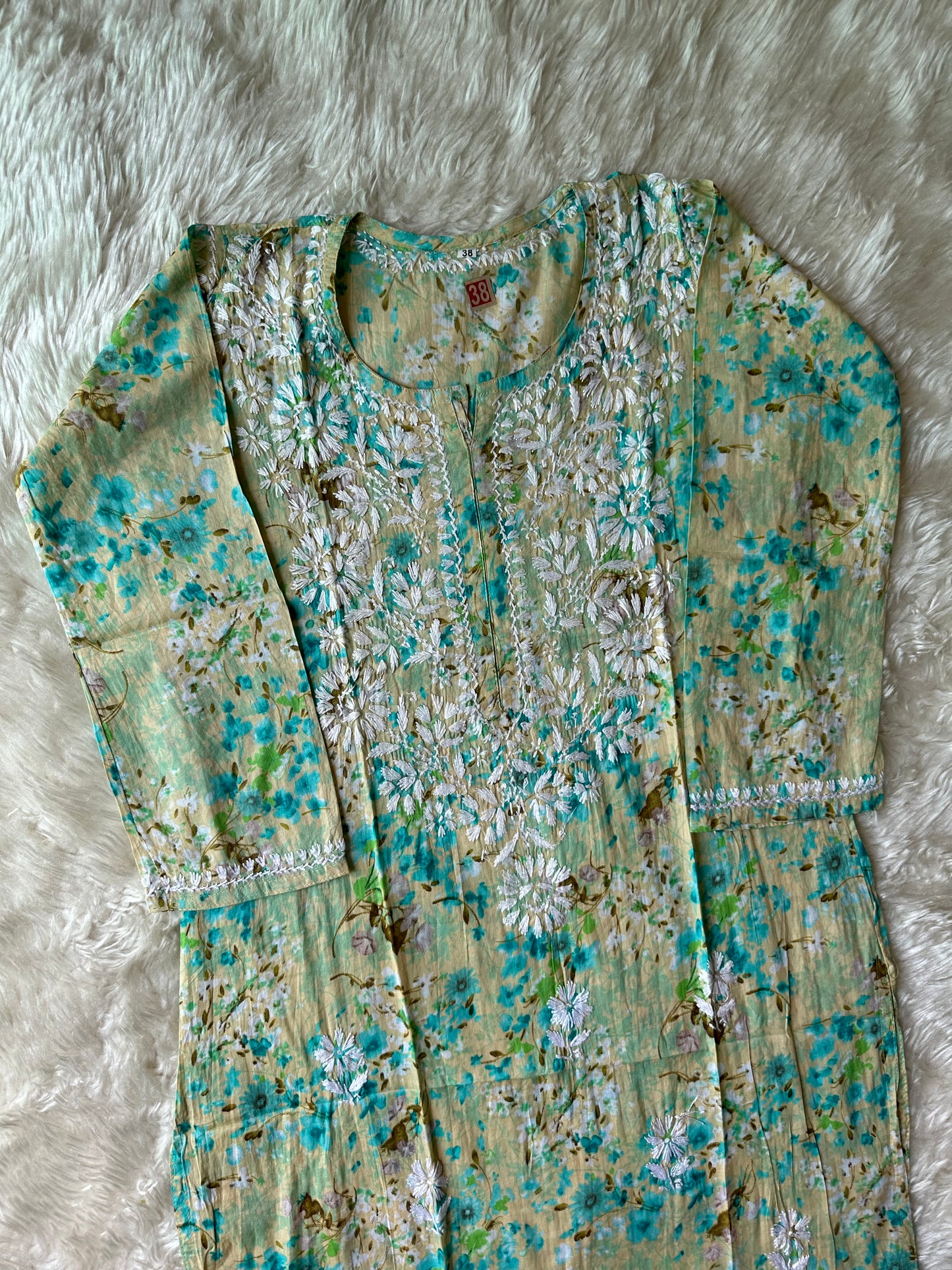 Mul Cotton Chikankari kurti