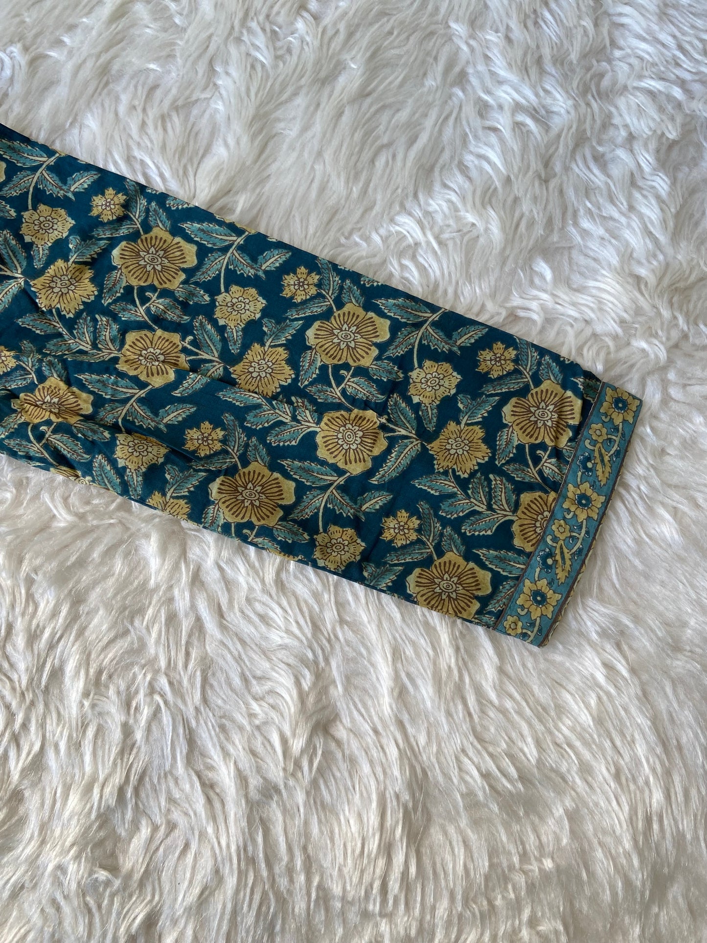 Stock Clearance 🚨
Premium Cotton Kurti Pant Dupatta Set