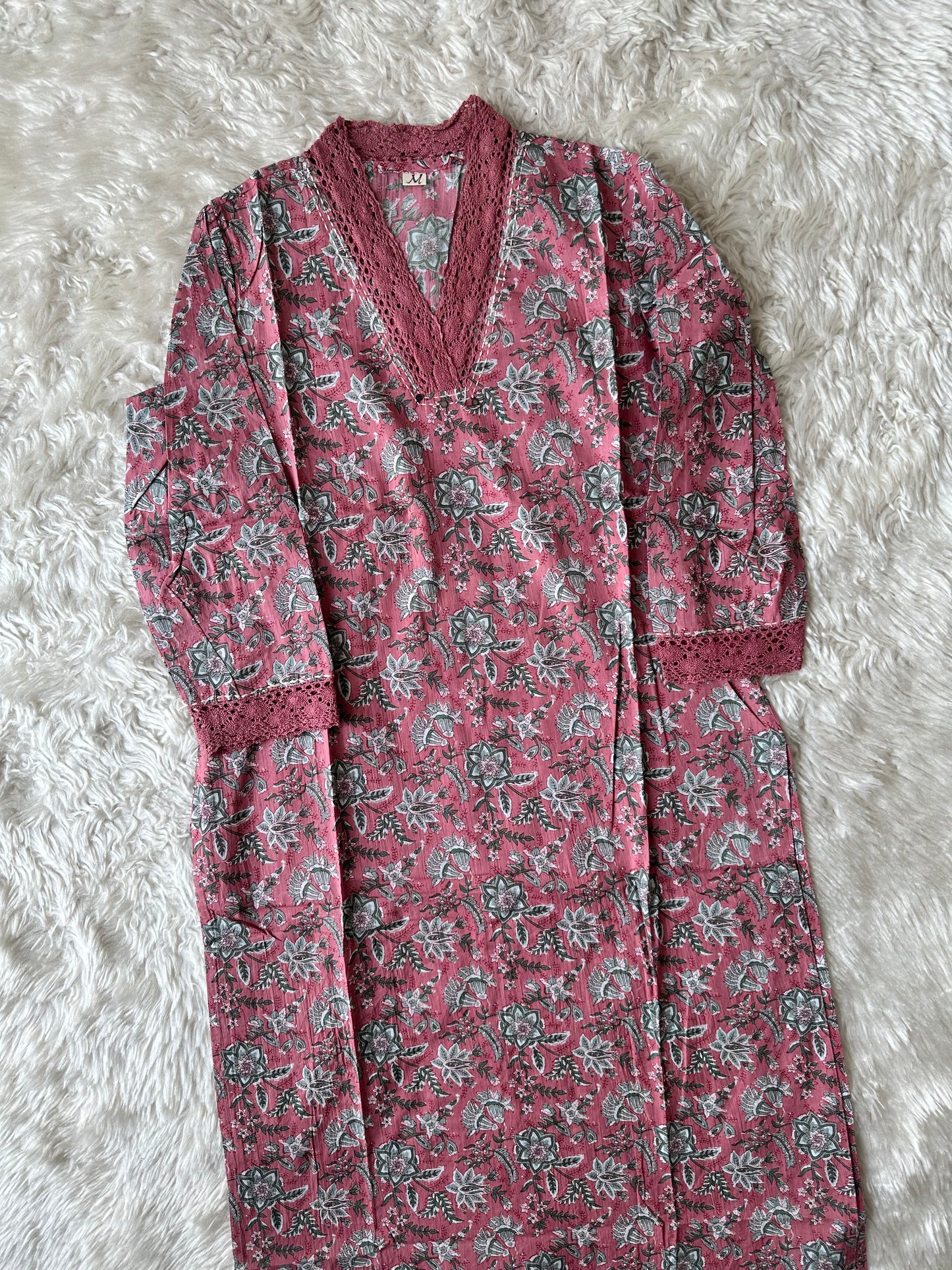 V-Neck Lace Details Kurti