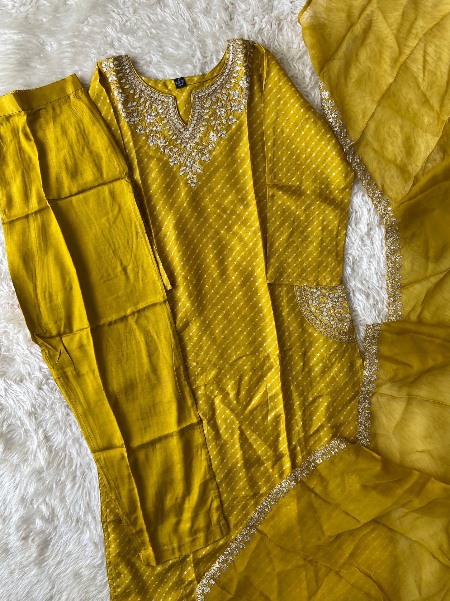 Russian Silk Kurti Pant Dupatta Set