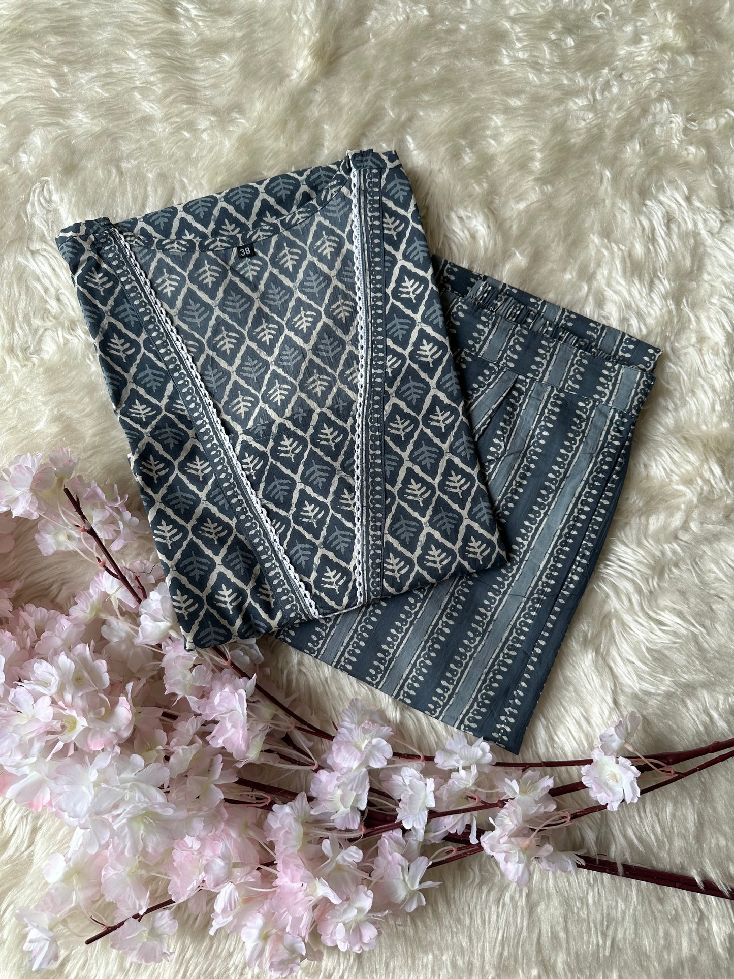 Stock Clearance 🚨 Premium Cotton Kurti Pant Set