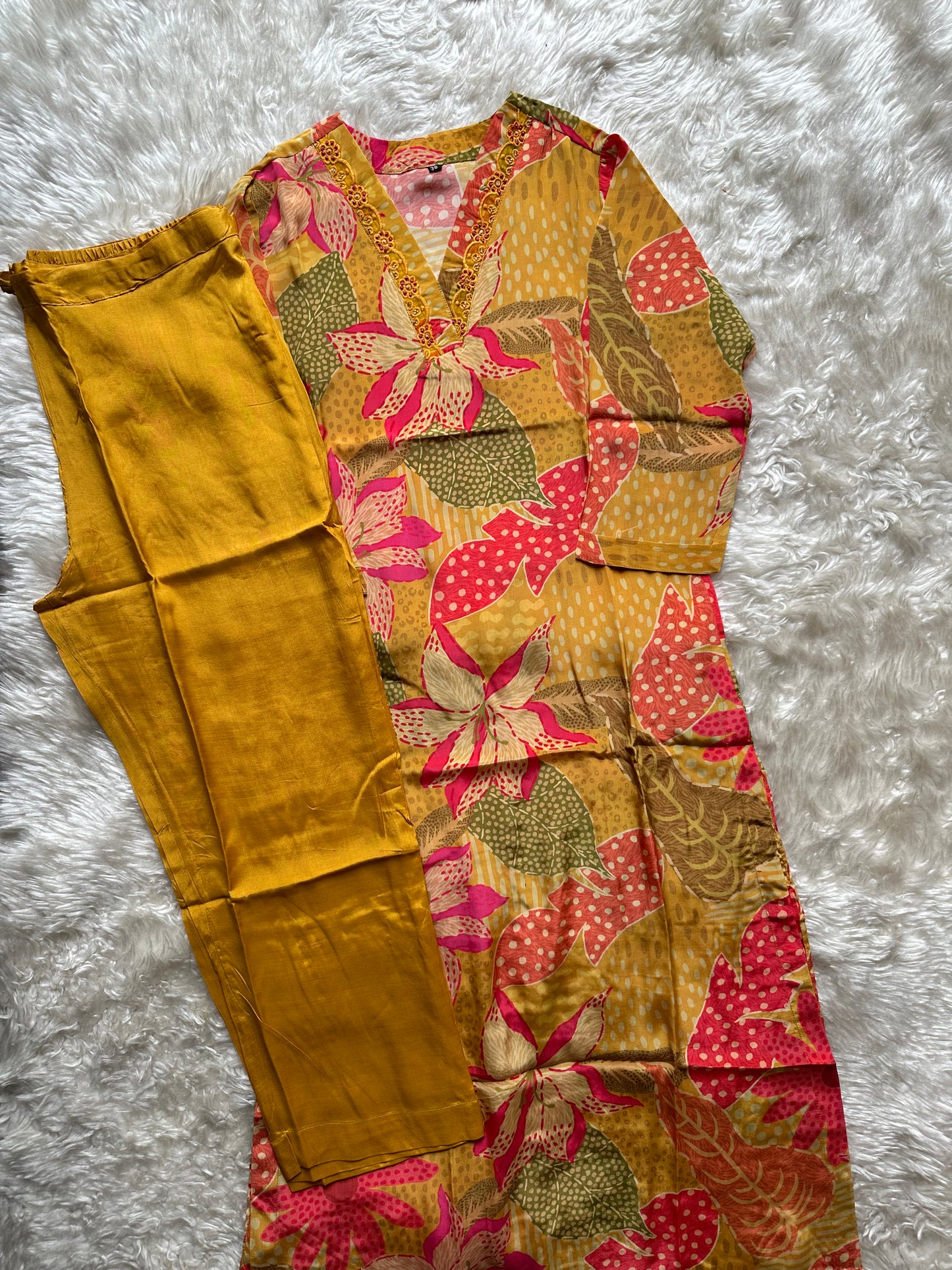 Crepe Silk Kurti Pant Set