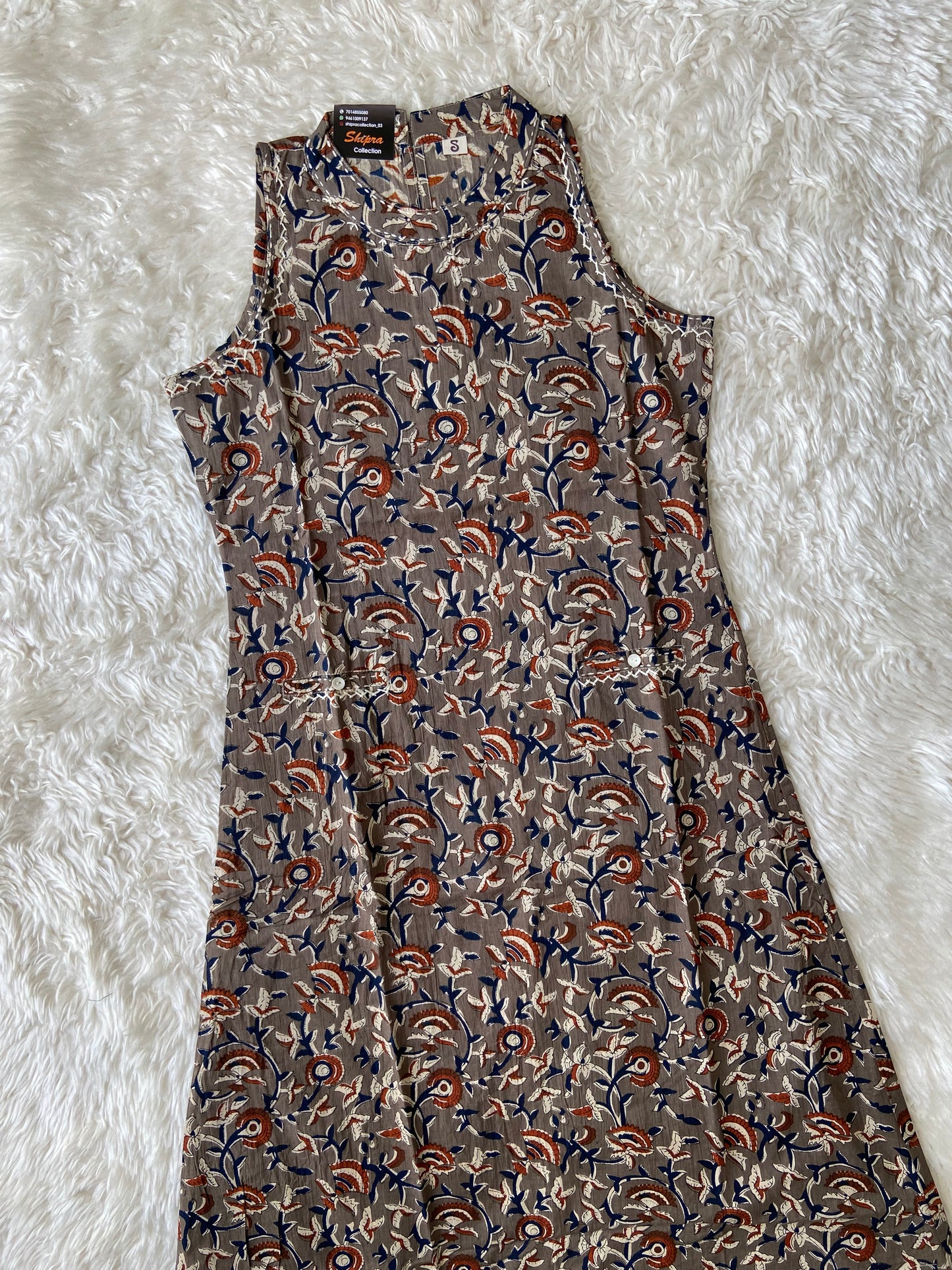 Pure Cotton Sleeveless Kurti Pant Set