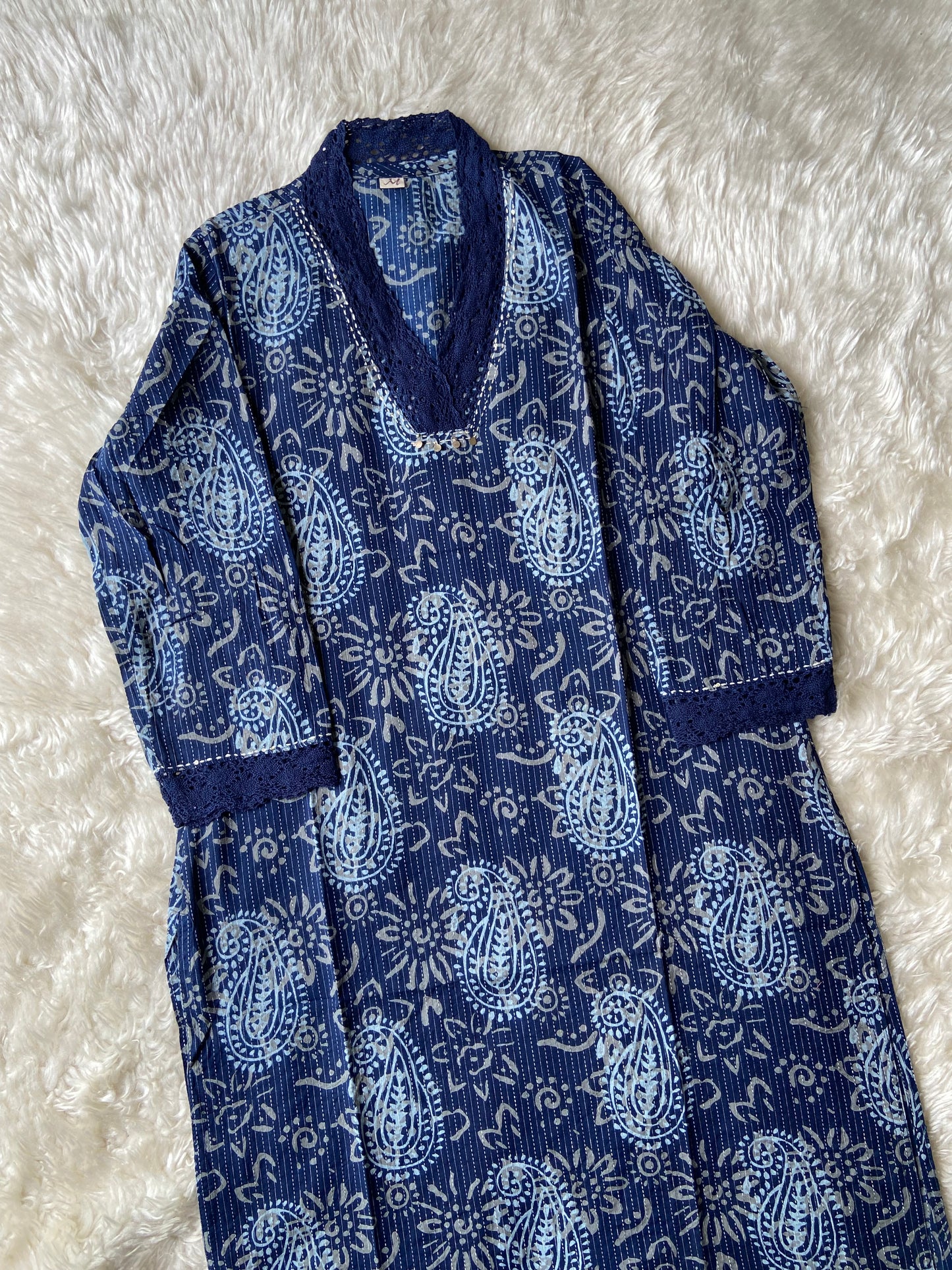 V-Neck Lace Details Kurti