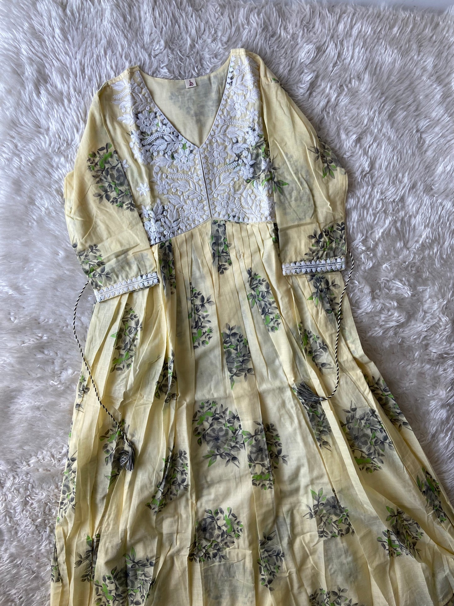 Mul Cotton Thread Work Flare Kurti