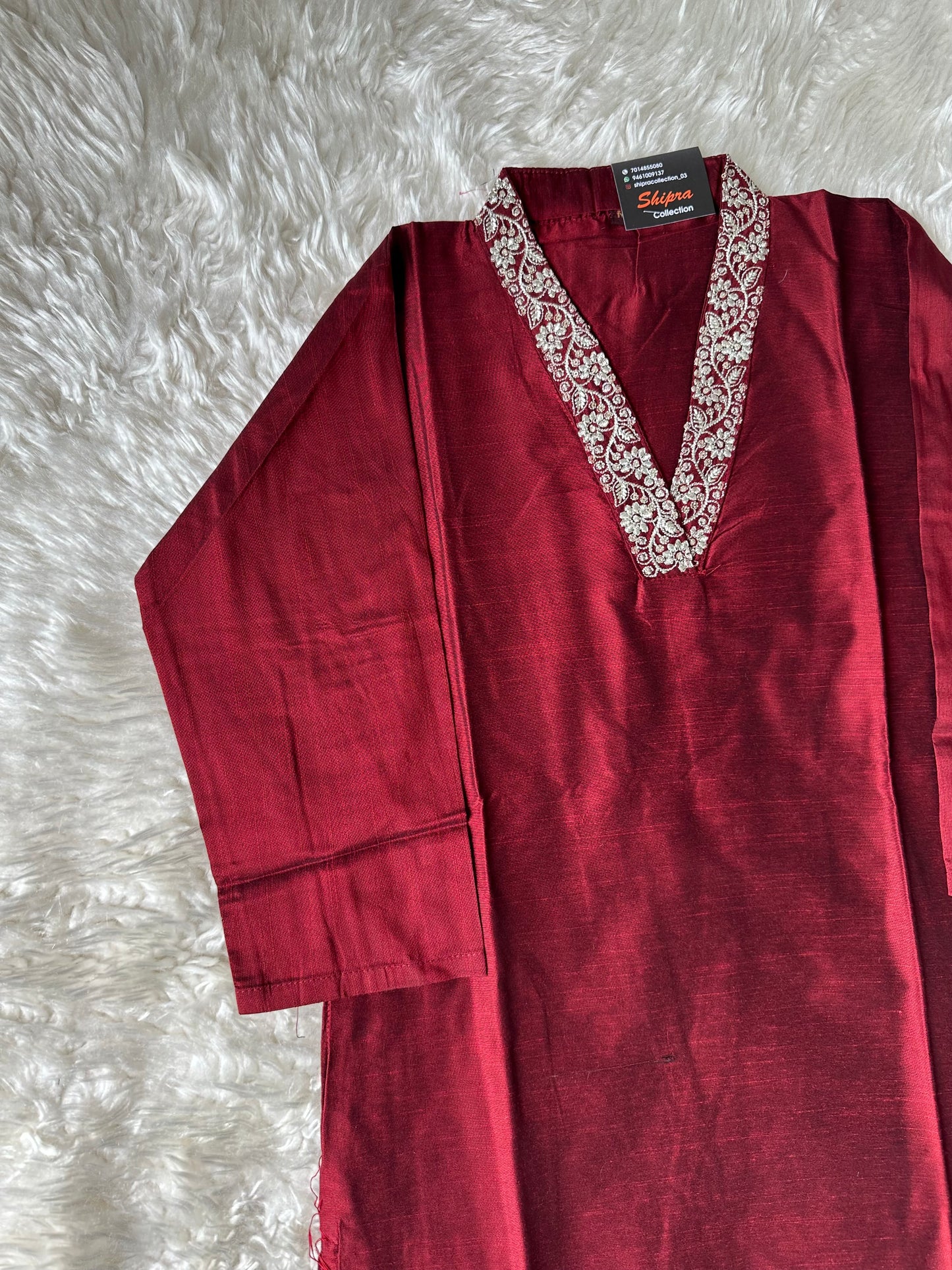 V-NECK Banglore Silk Kurti