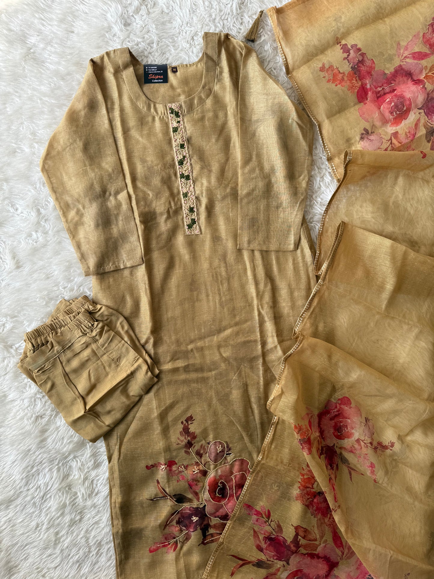 Doriya Kurti Pant Dupatta Set