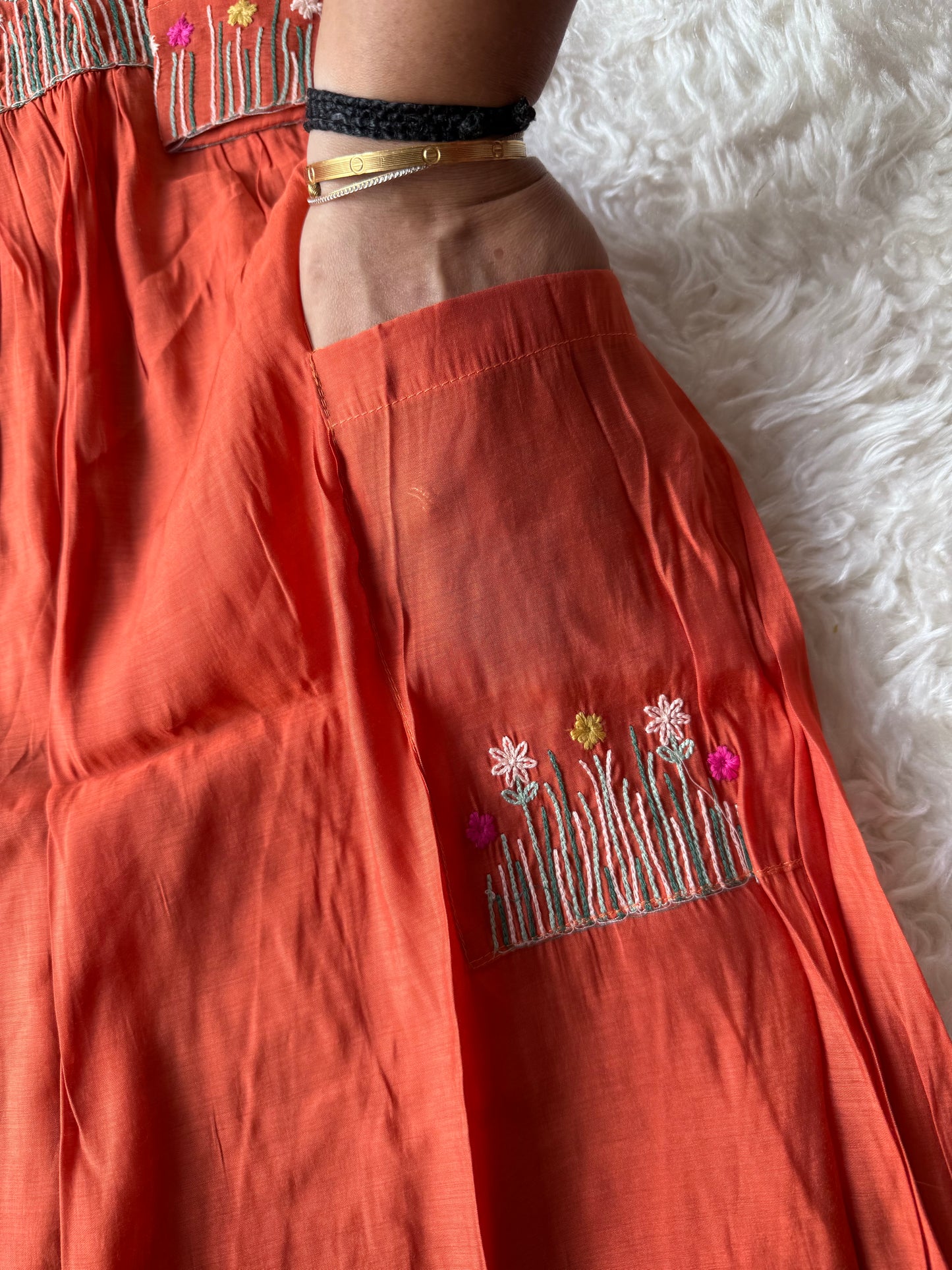 Mul Chanderi Kurti Pant Dupatta Set