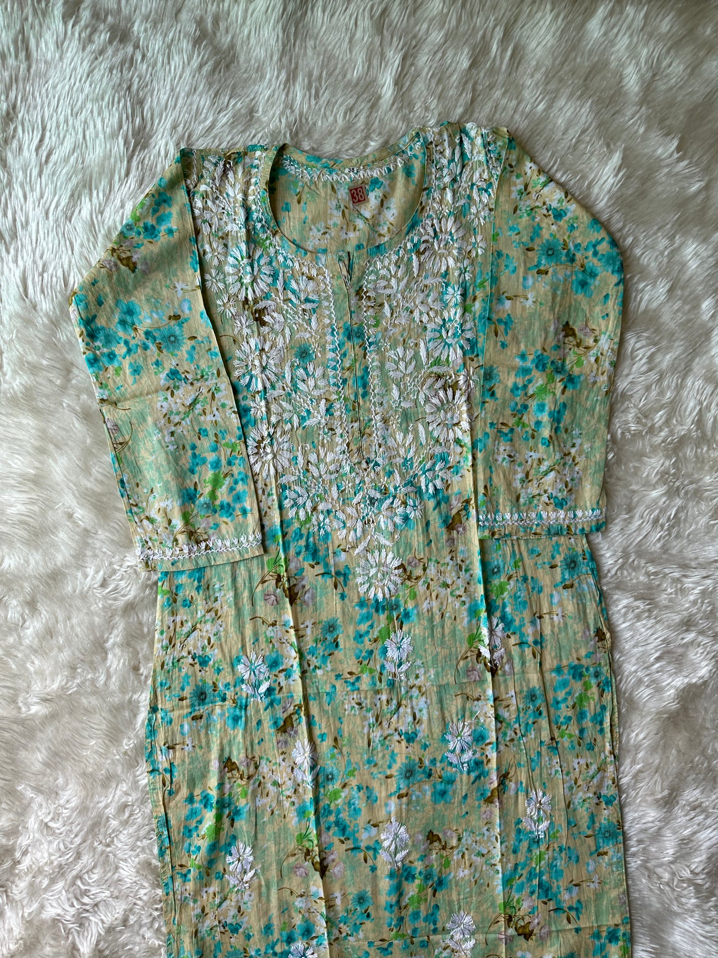 Mul Cotton Chikankari kurti