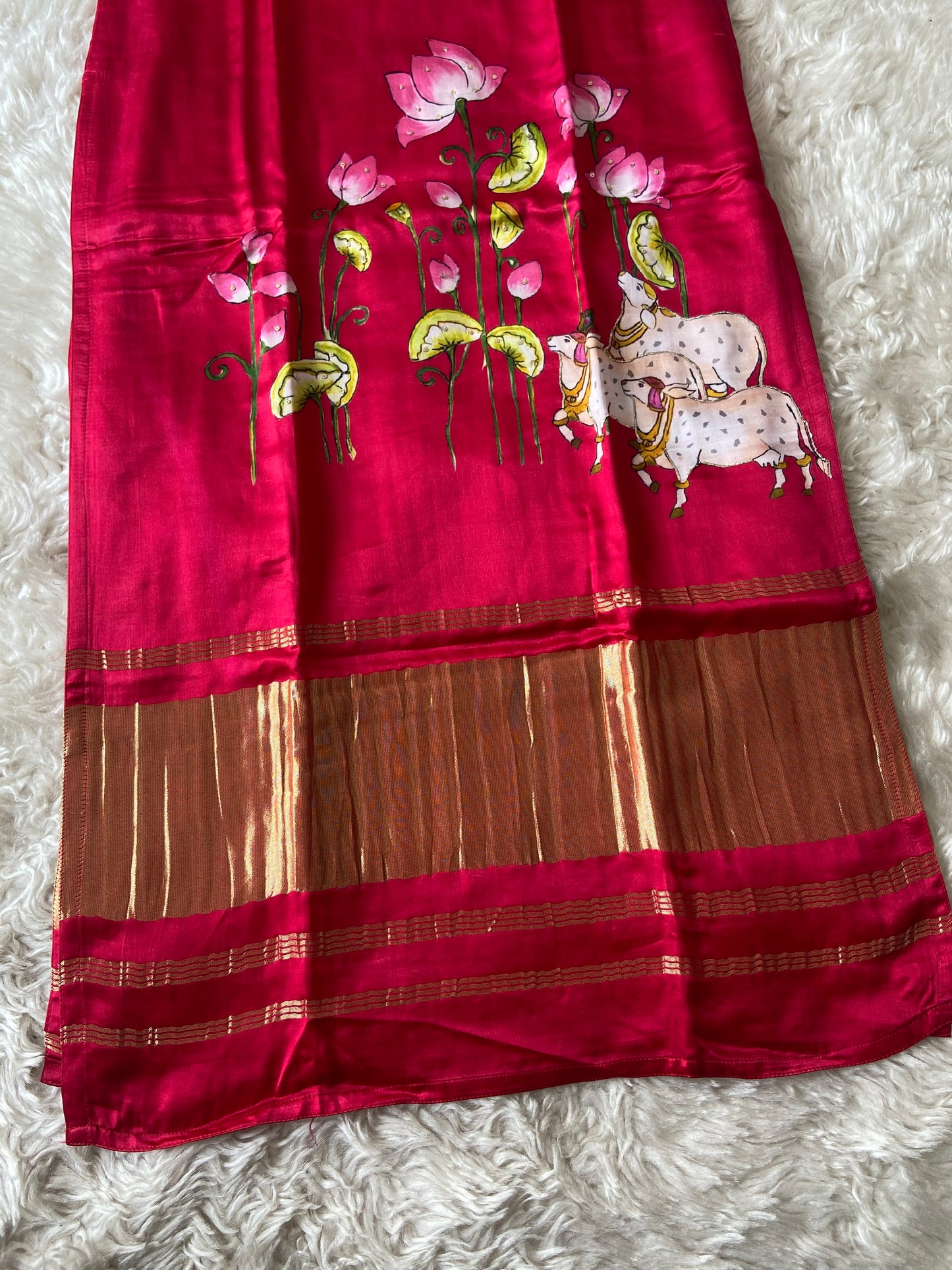 Gazi Silk Kurti Pant Dupatta Set