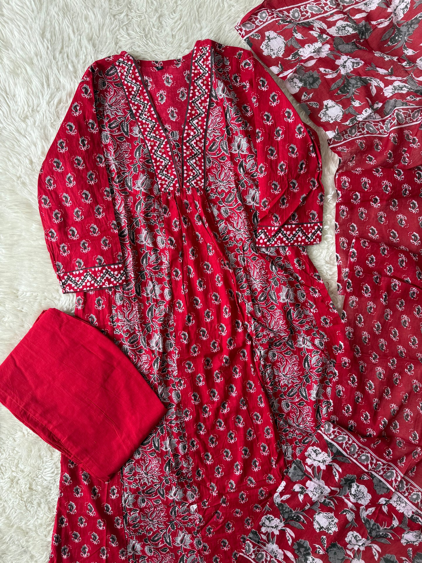 Budget Friendly Kurti Pant Dupatta Set